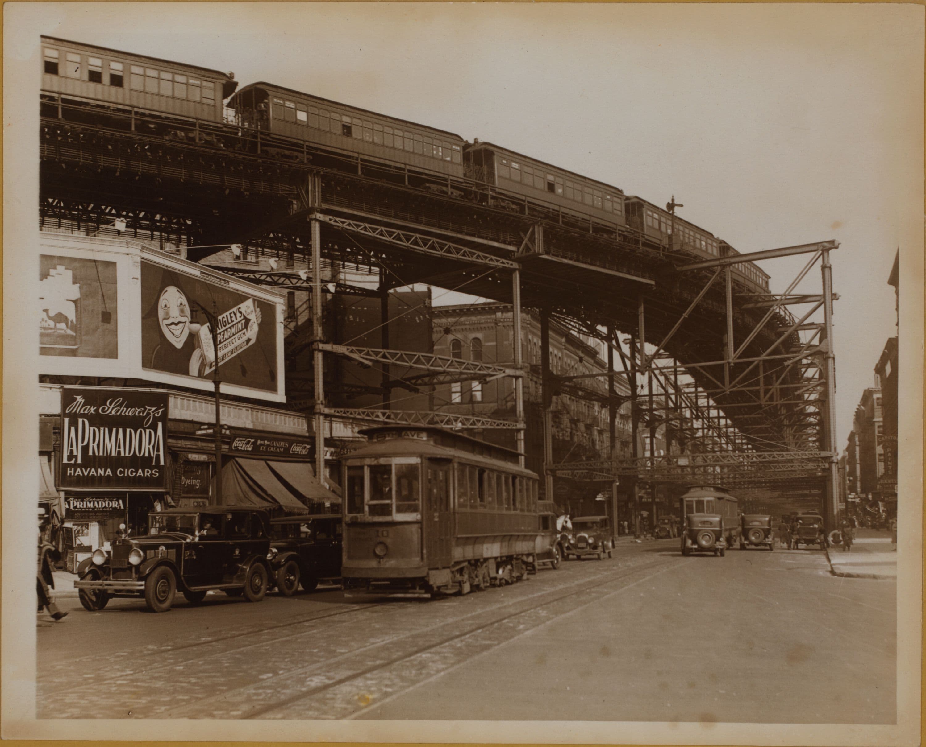 Manhattan: 8th Avenue - 110th Street