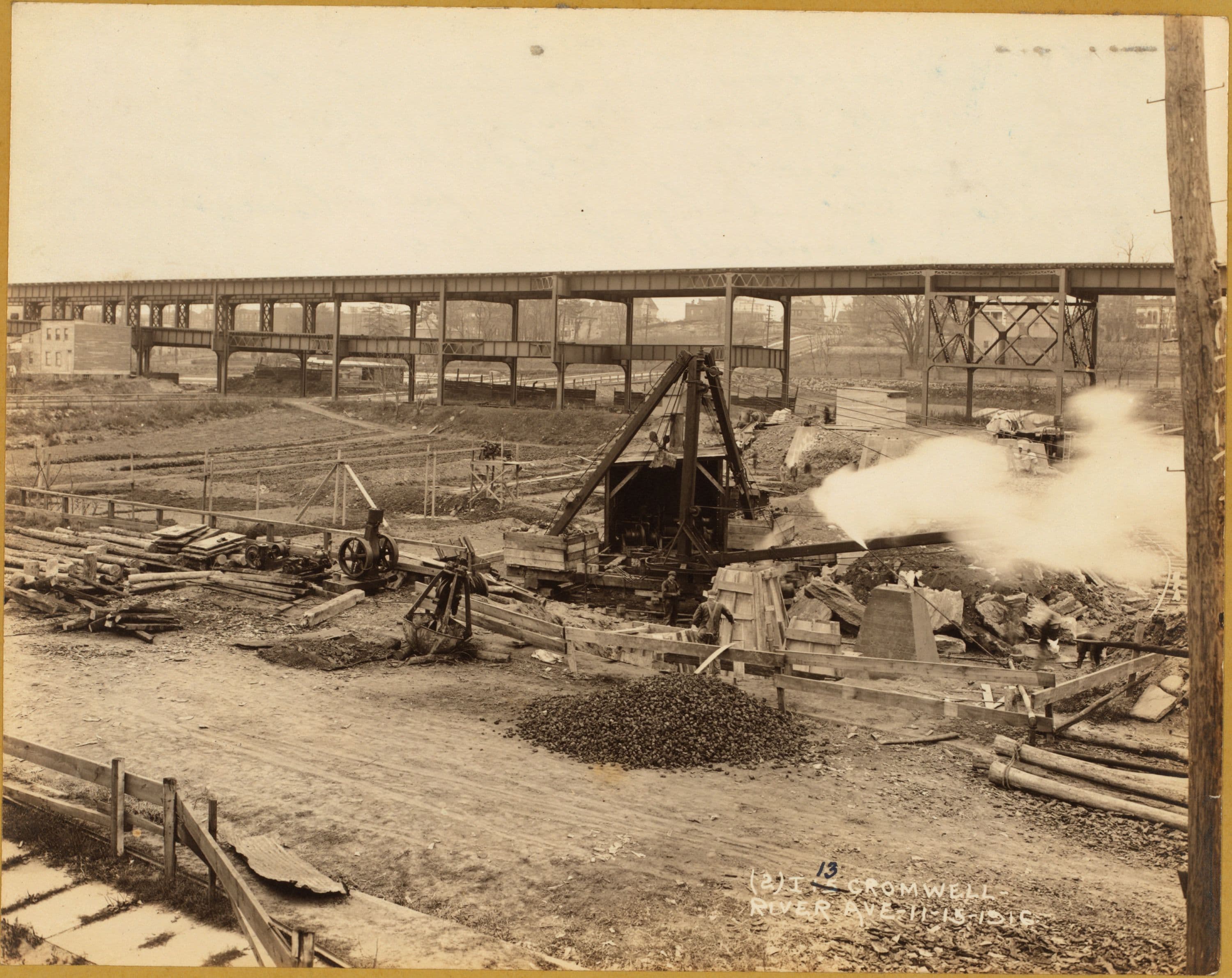 Bronx: 162nd Street - Cromwell Avenue