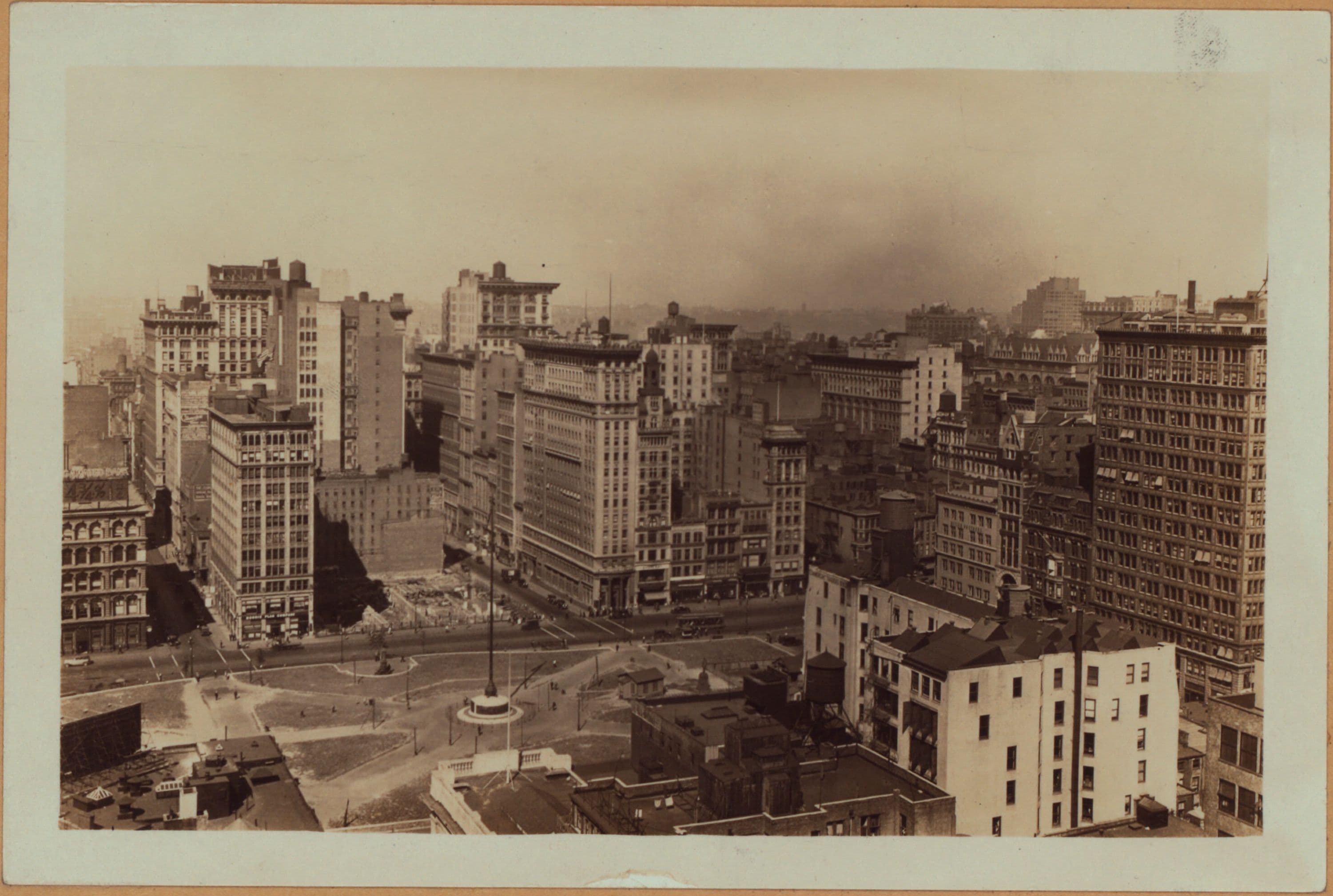 Manhattan: Union Square (West) - 15th Street.