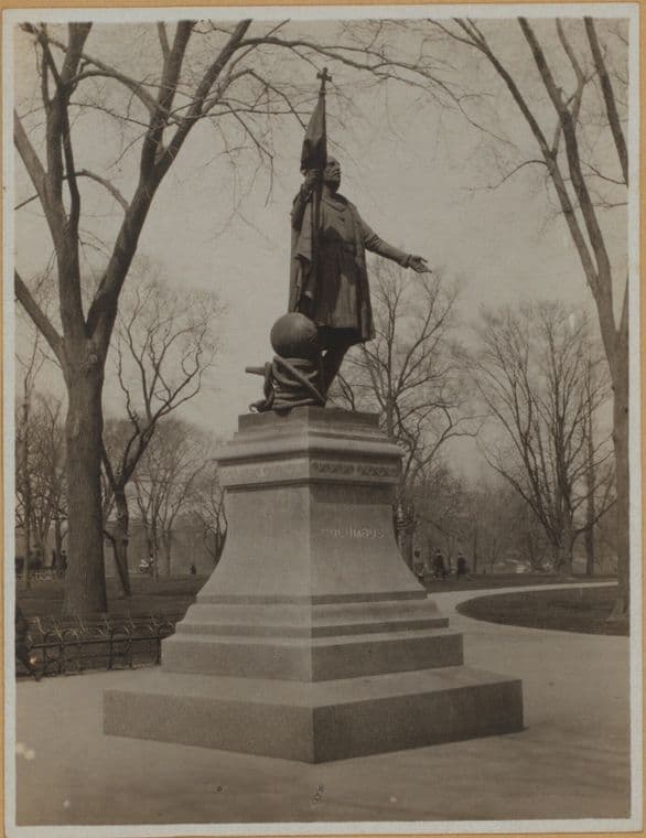 Manhattan: Central Park - The Mall.