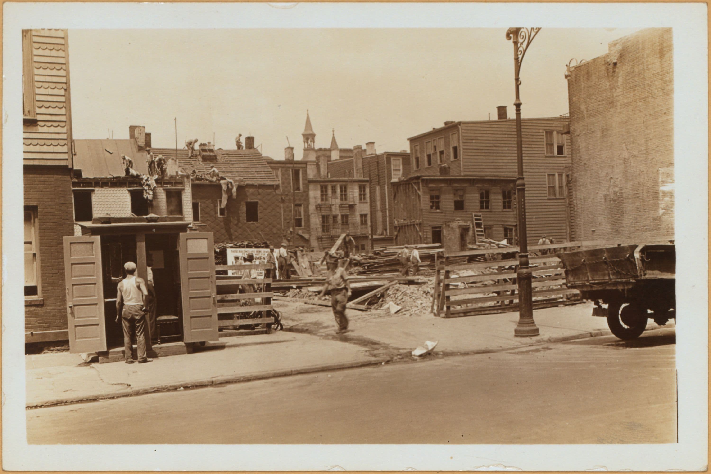 Brooklyn: Scholes Street - Bushwick Avenue, 1935