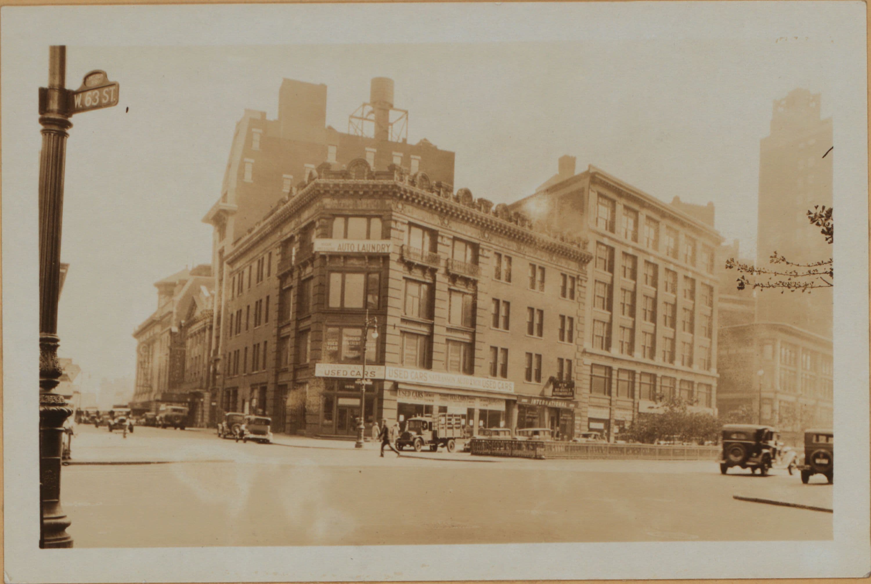 Manhattan: Broadway - 62nd Street
