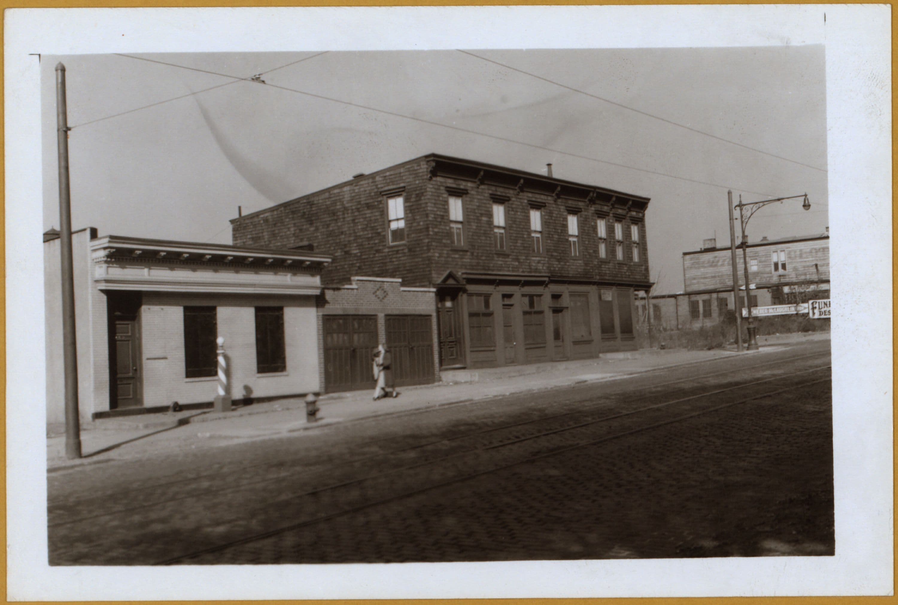 Brooklyn: 5th Avenue - 26th Street