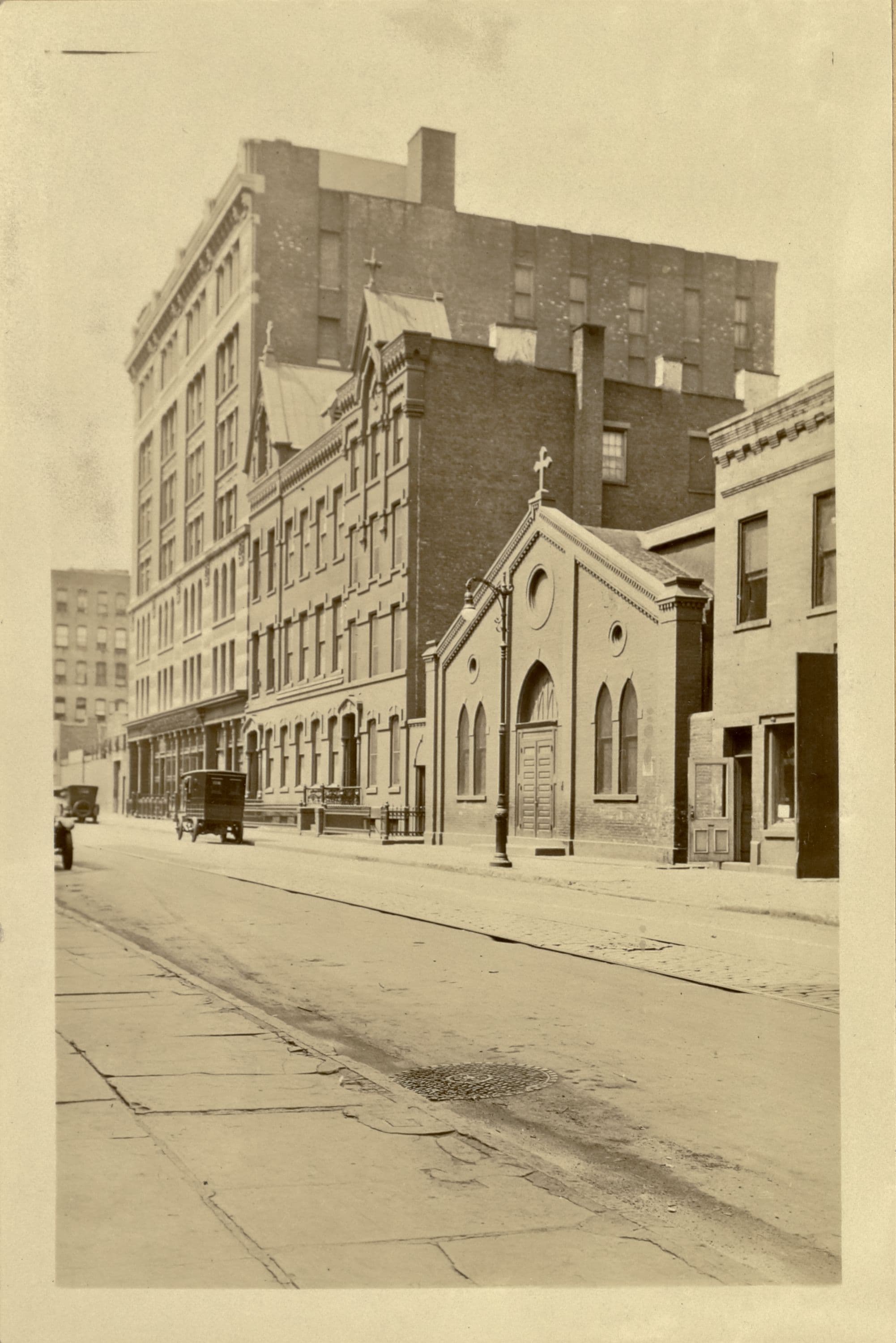Manhattan: 17th Street (East) - Avenue B, 1929