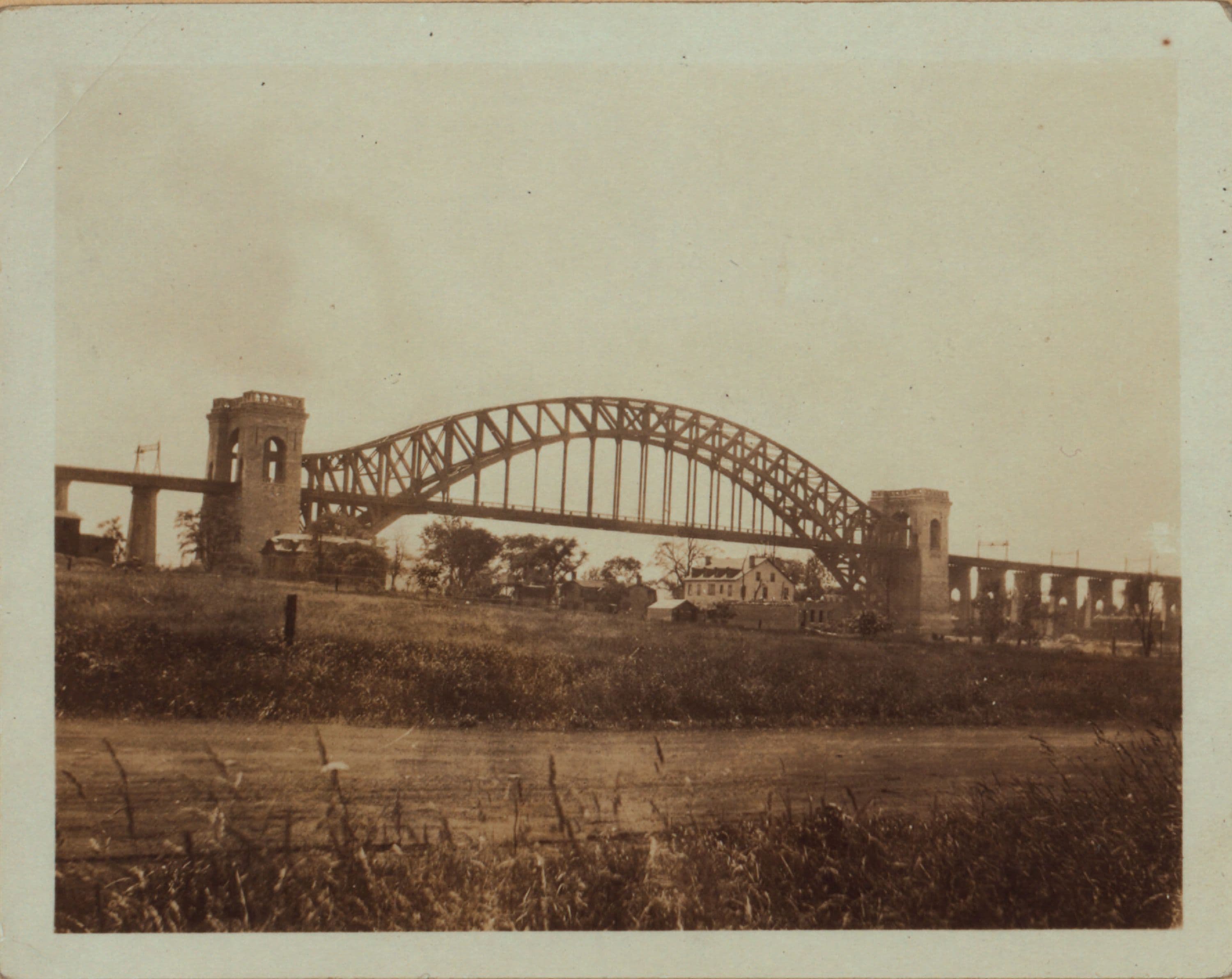 Queens: Shore Boulevard - 21st Avenue