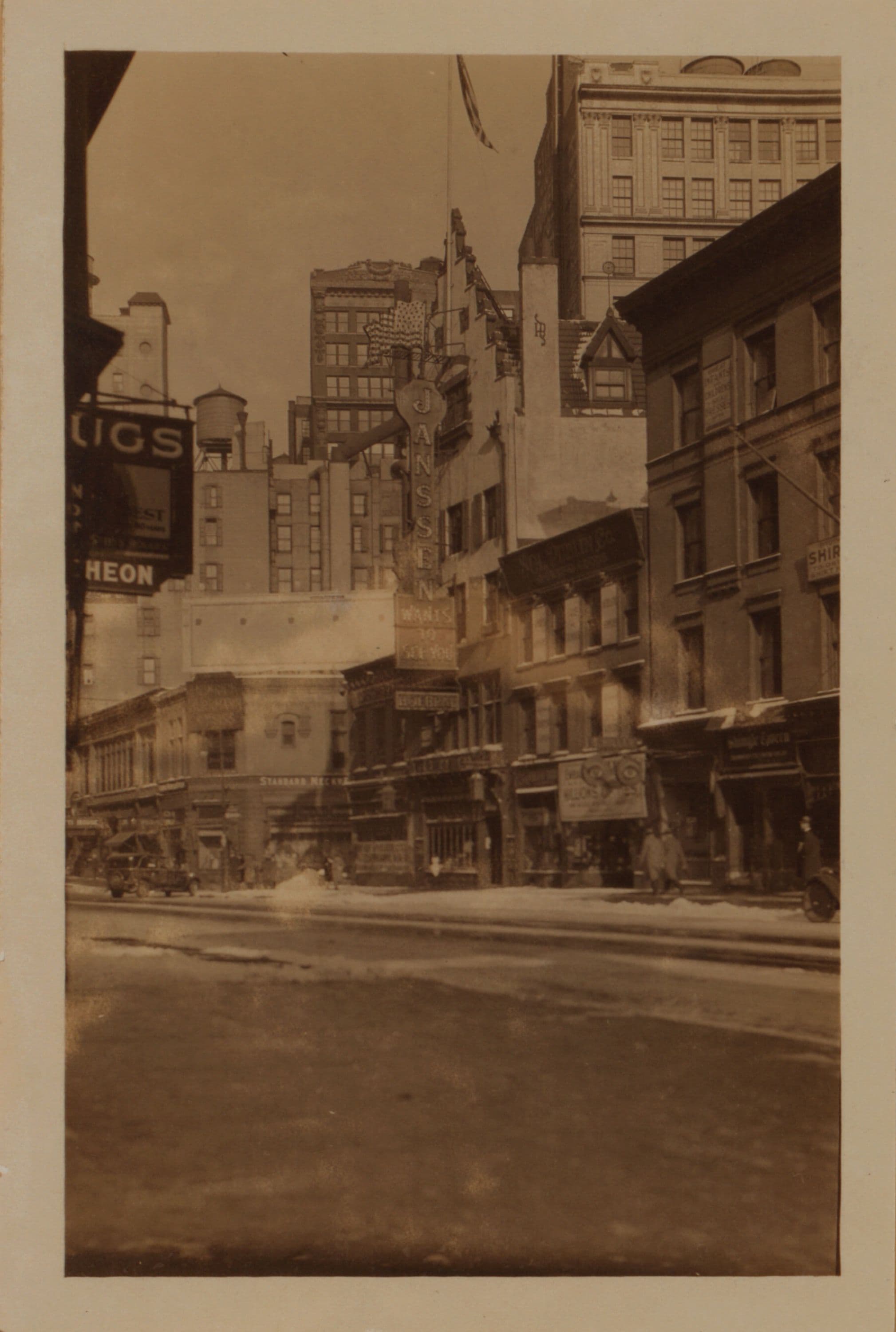 Manhattan: Broadway - 30th Street, 1928