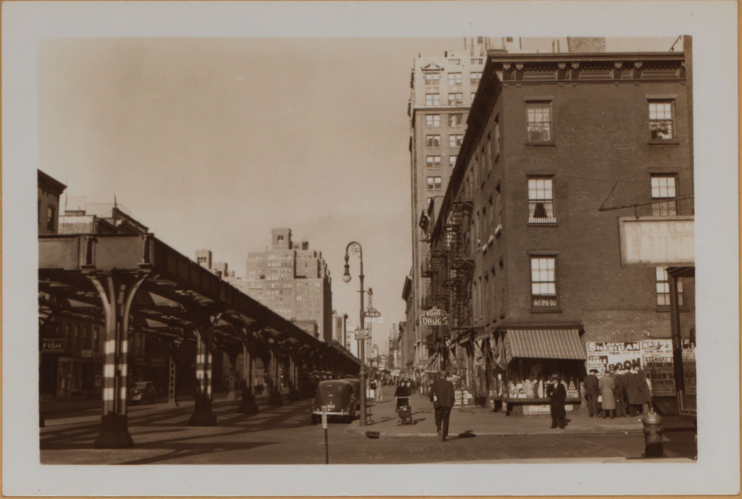 Manhattan: 9th Avenue - 18th Street, 1940