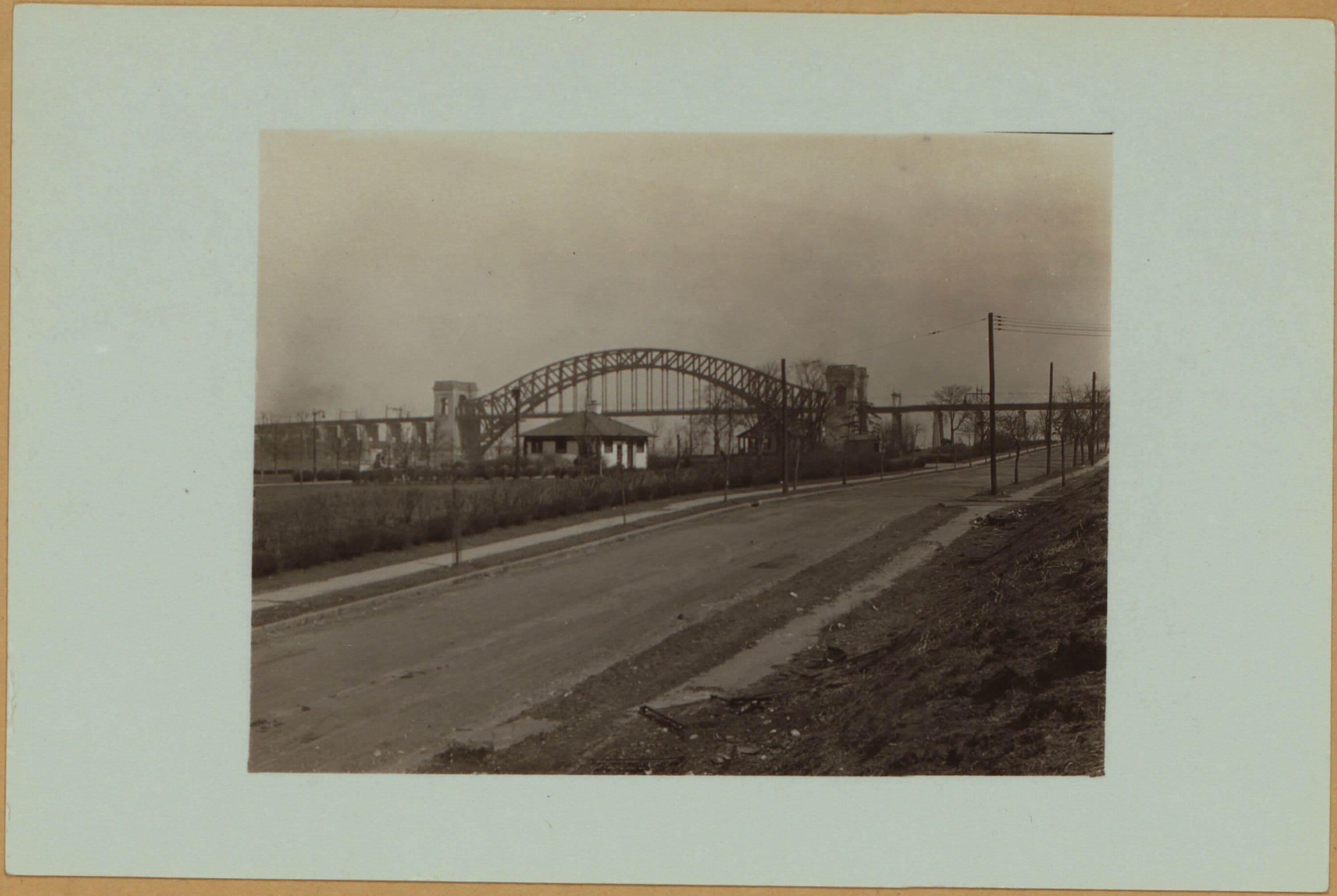 Bridges - Hell Gate Bridge - Queens.