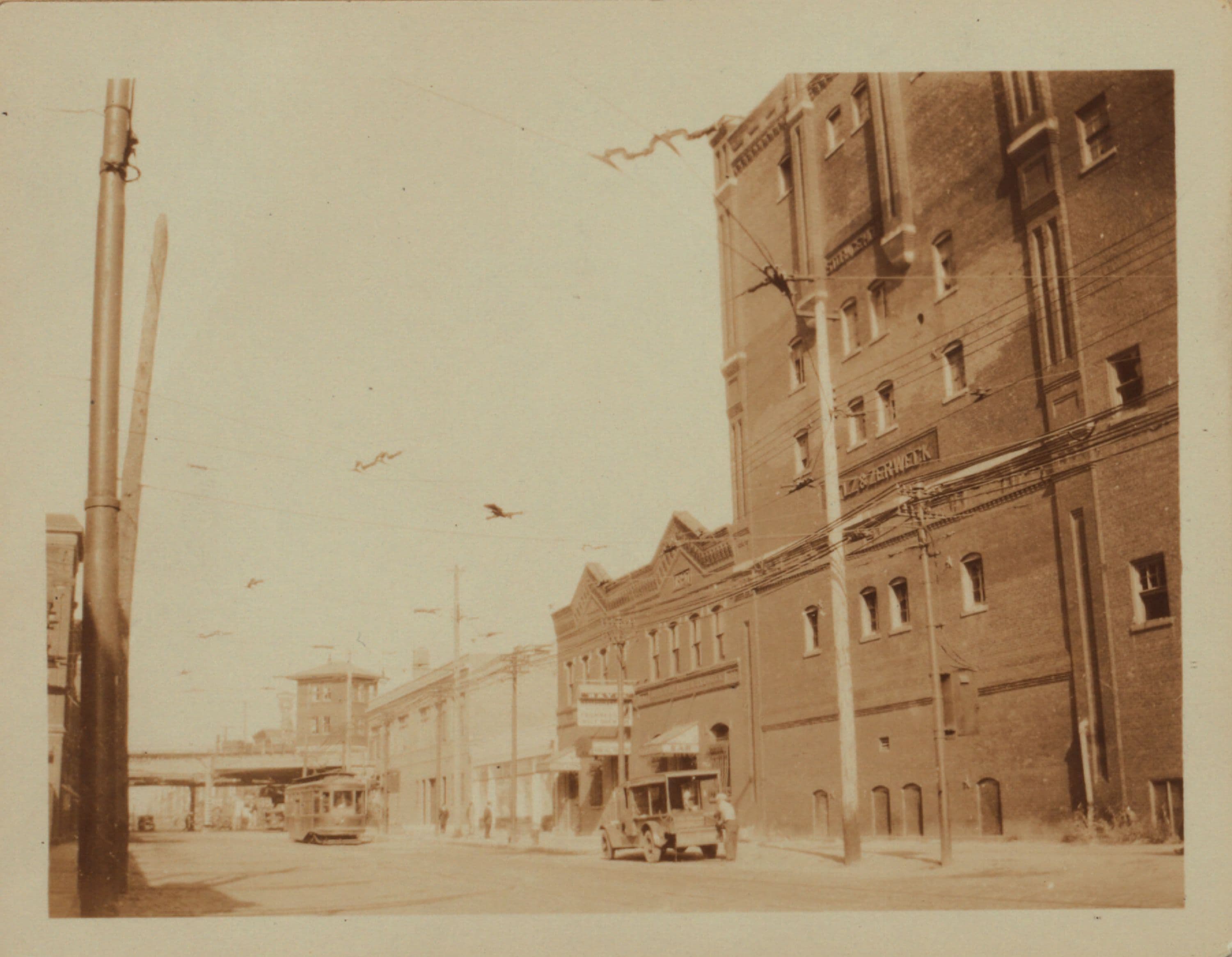 Queens: Wyckoff Avenue - Madison Street, 1922–1928