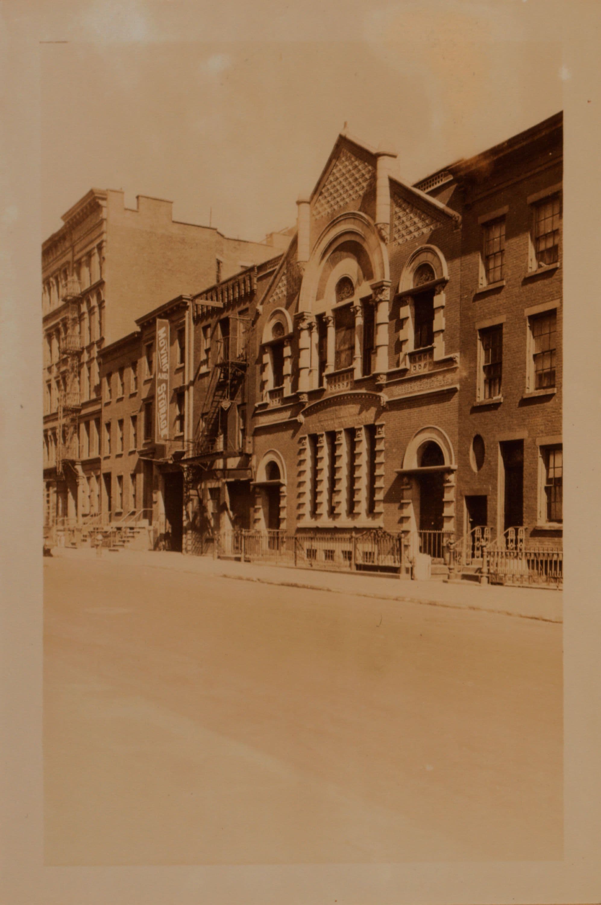 Manhattan: 51st Street (East) - 2nd Avenue