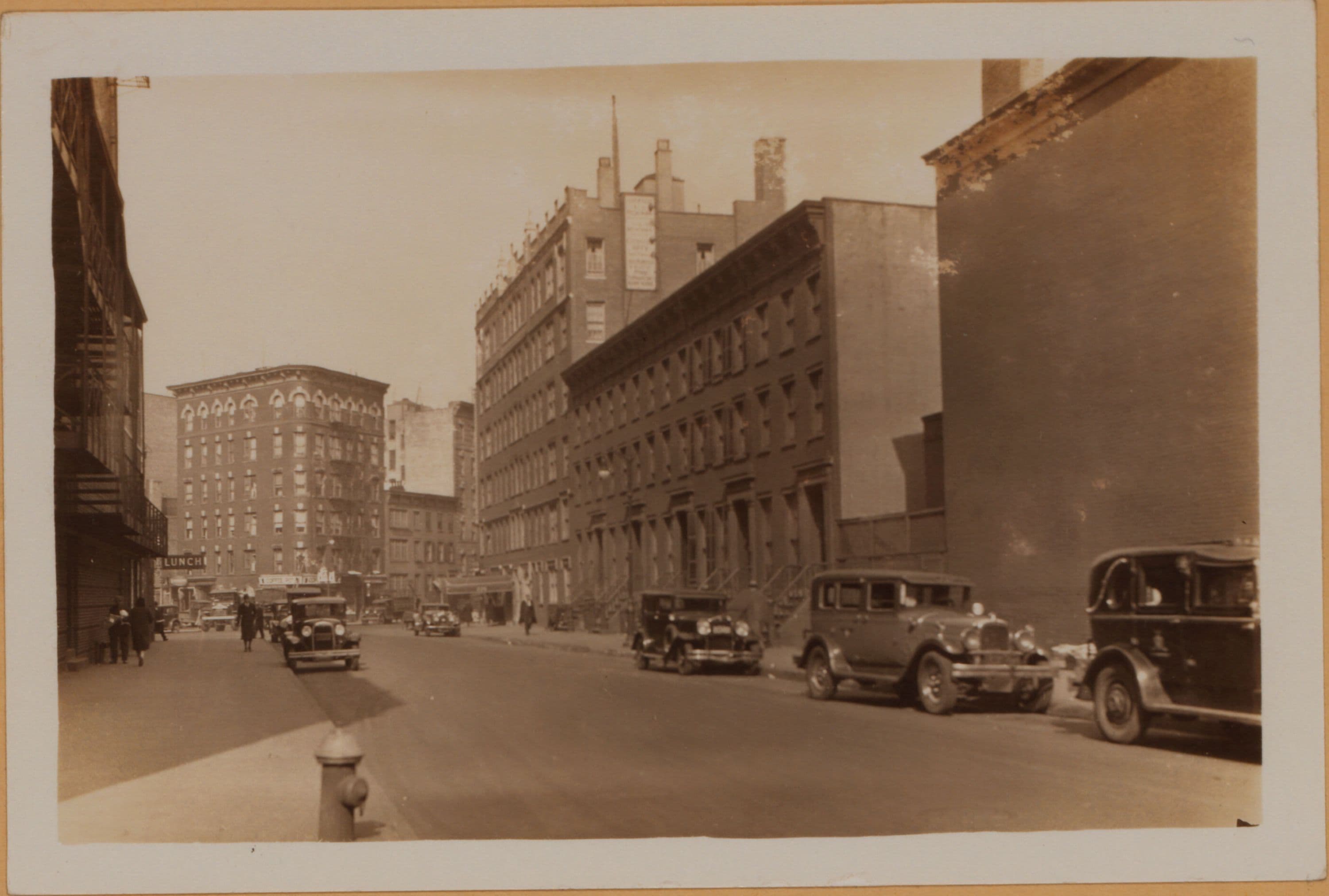 Manhattan: 12th Street - 7th Avenue