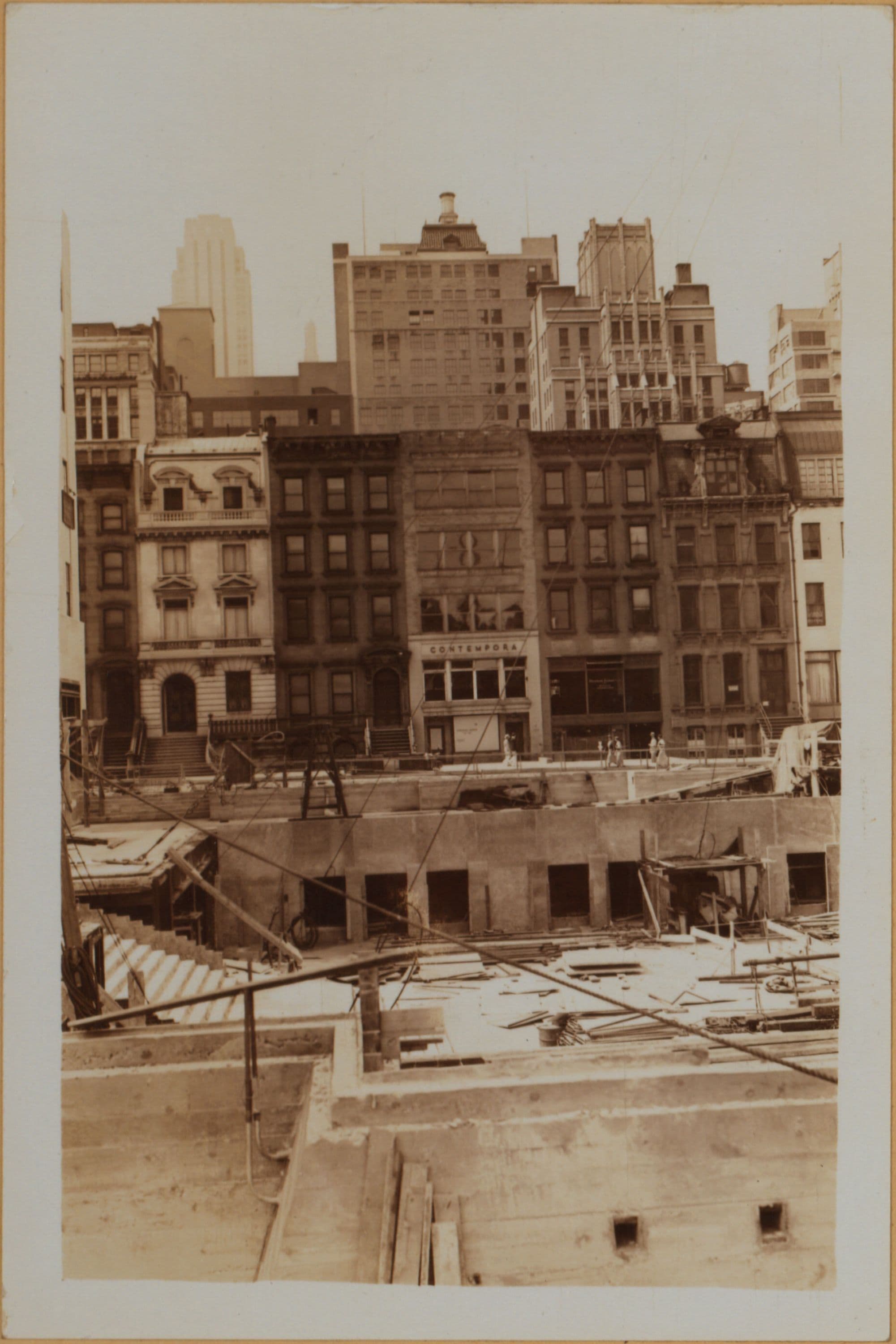 Manhattan: 49th Street (West) - 5th Avenue, 1933