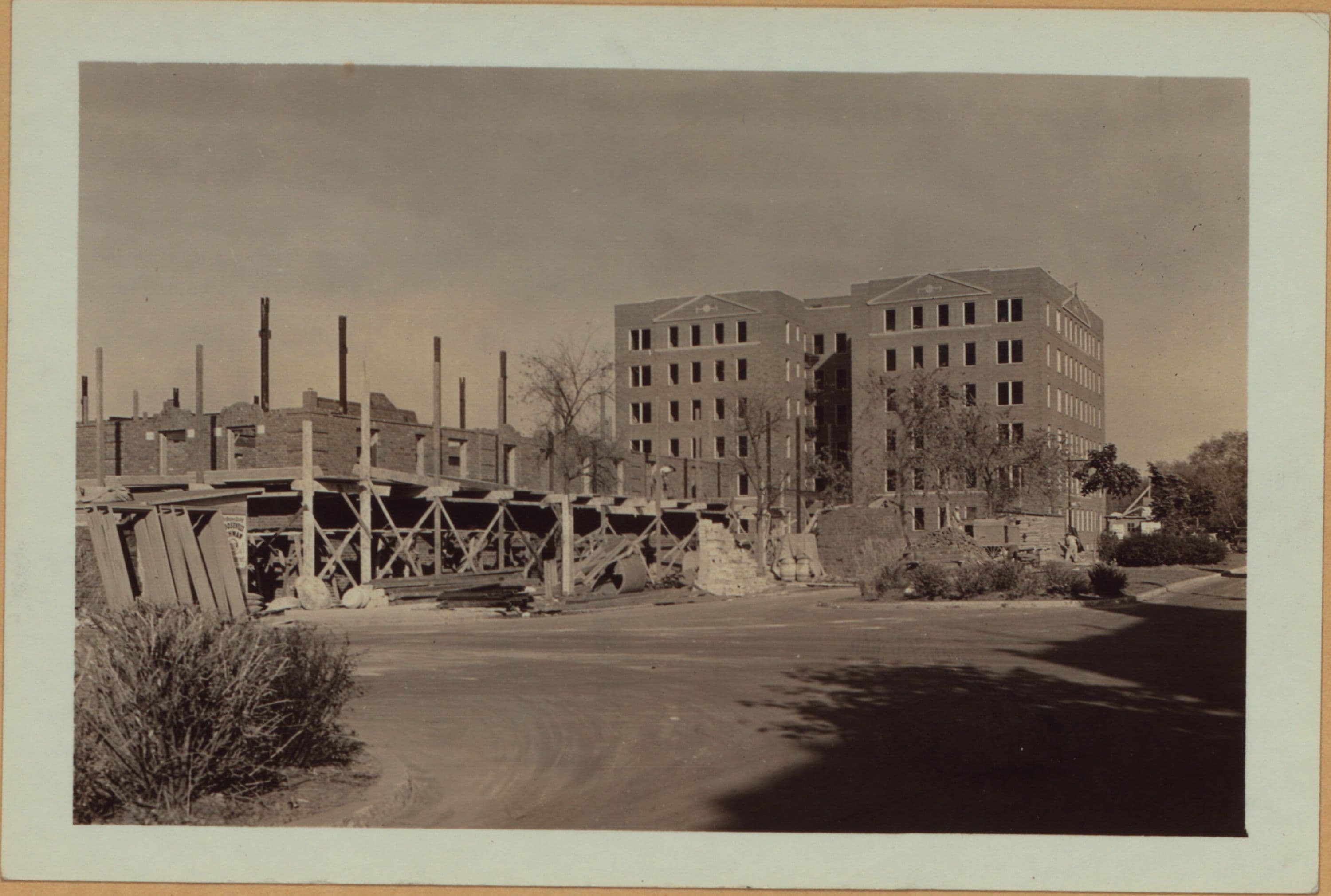 Queens: 34th Avenue - 72nd Street