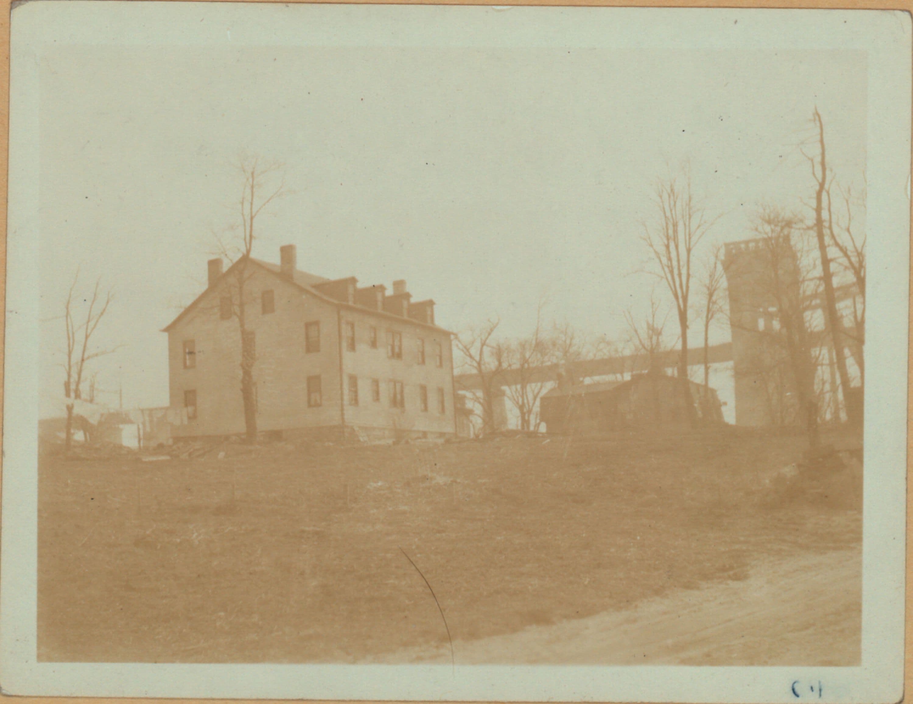 Queens: Shore Boulevard - 21st Road