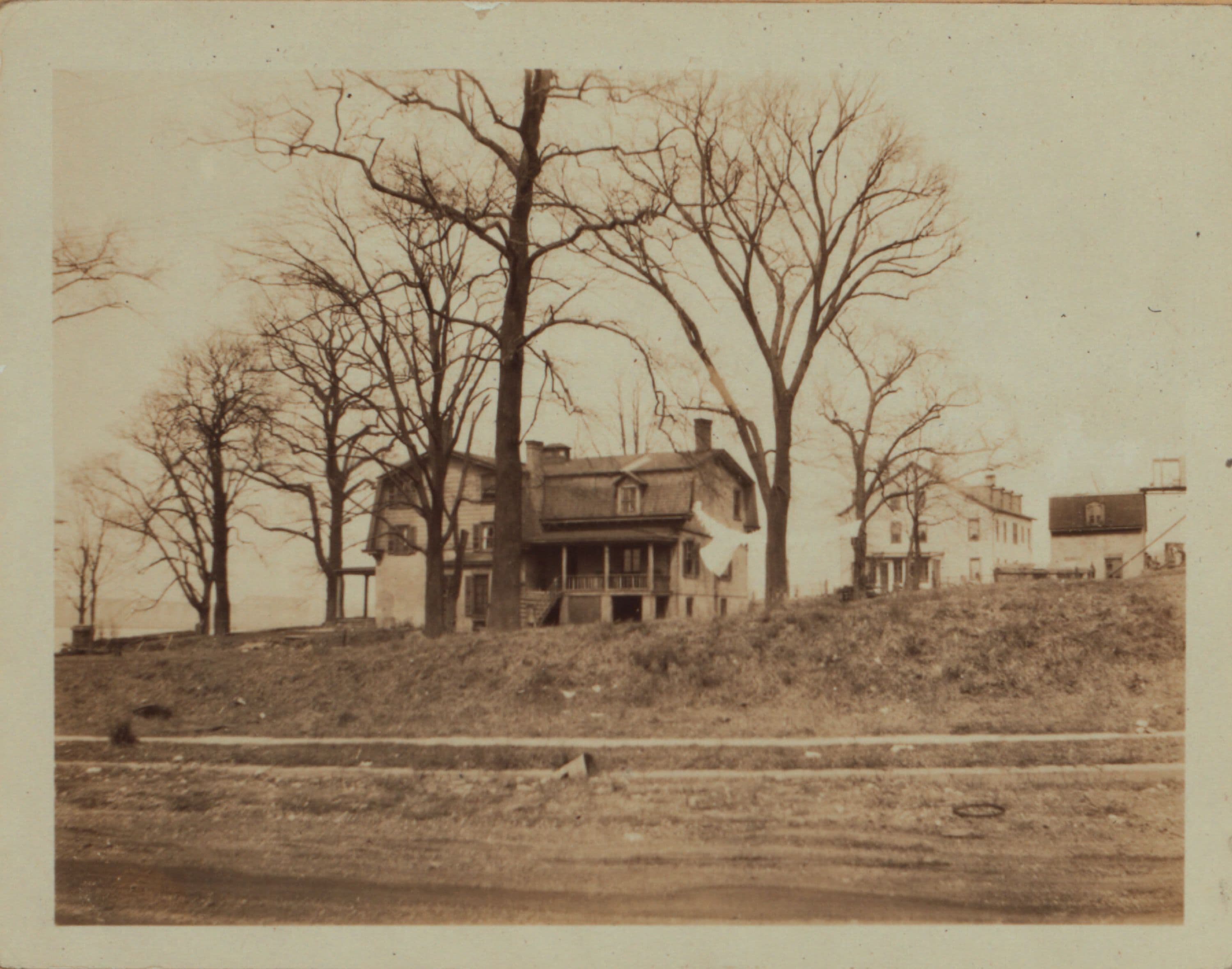 Queens: Ditmars Boulevard - Shore Boulevard, 1922–1925