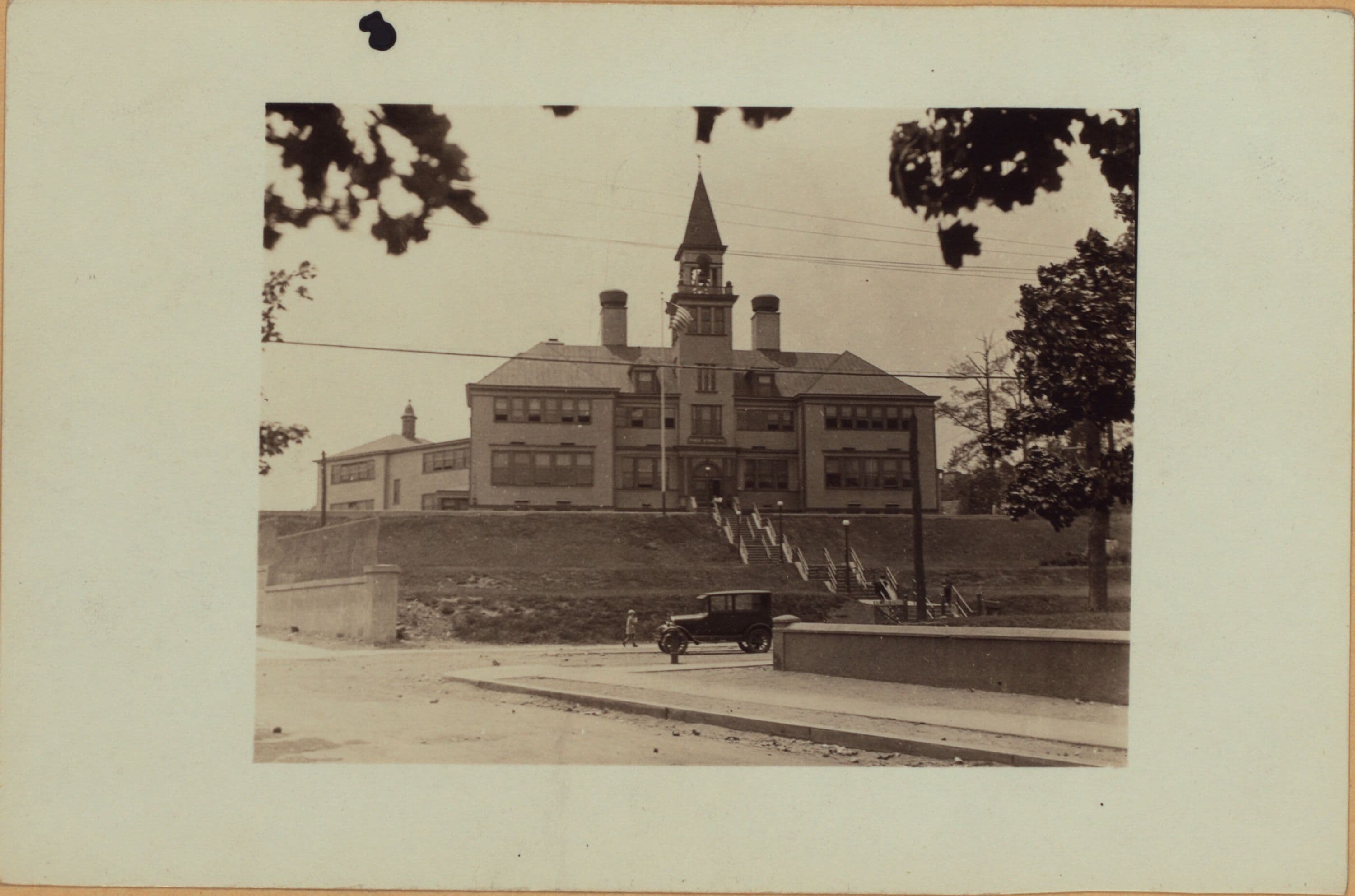 Queens: Woodside Avenue - 56th Street