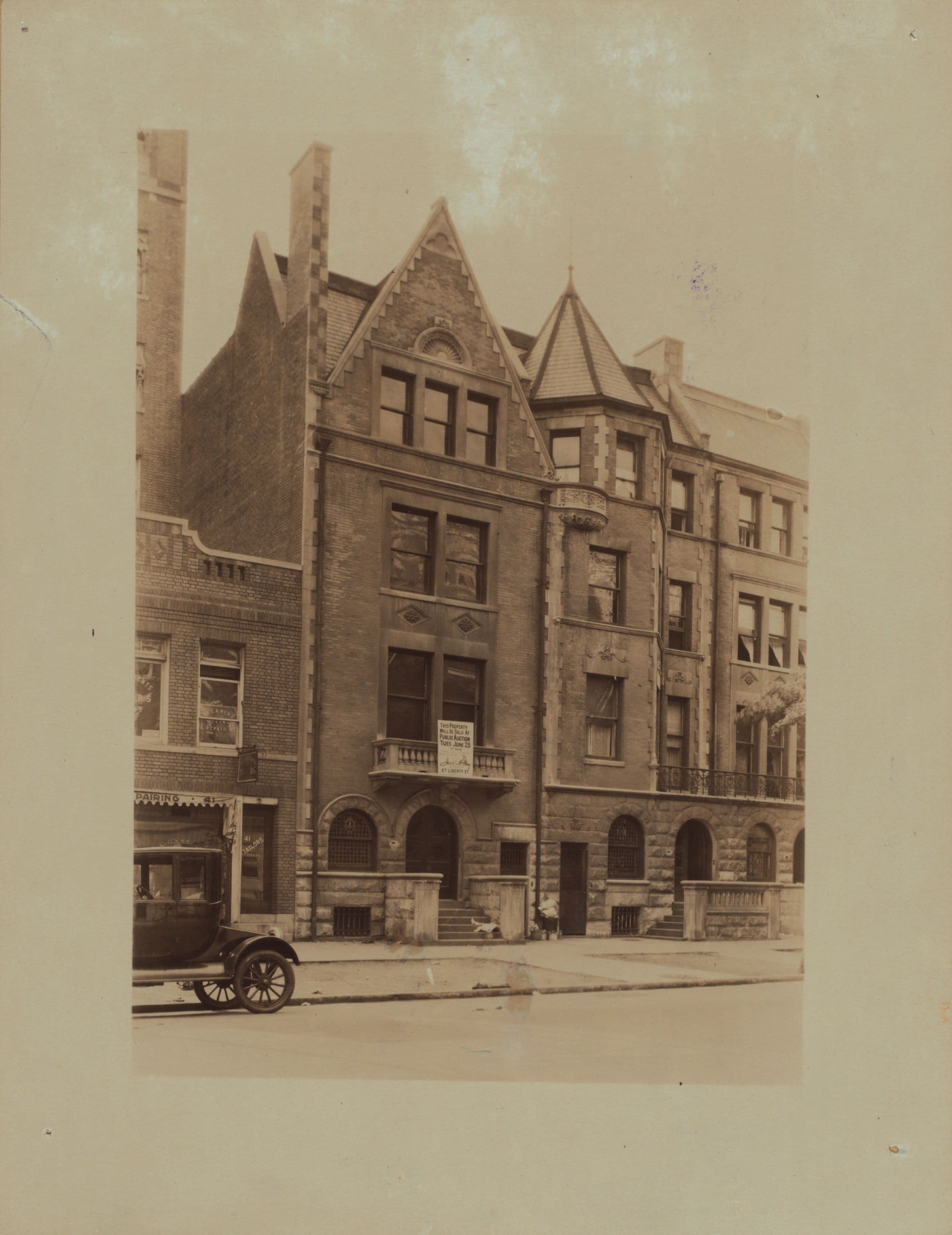 Manhattan: St. Nicholas Place - 162nd Street