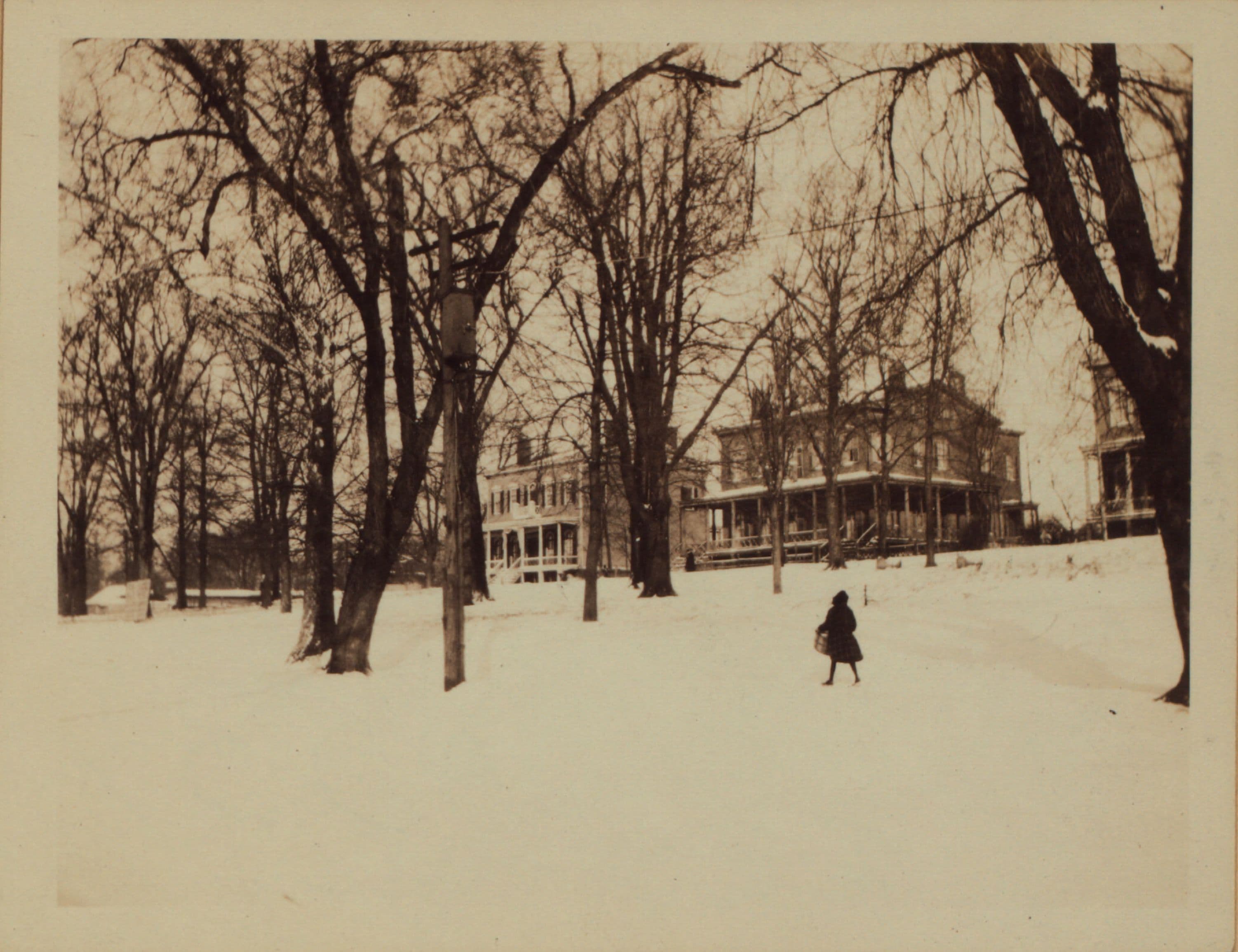 Queens: Broadway - St. James Avenue