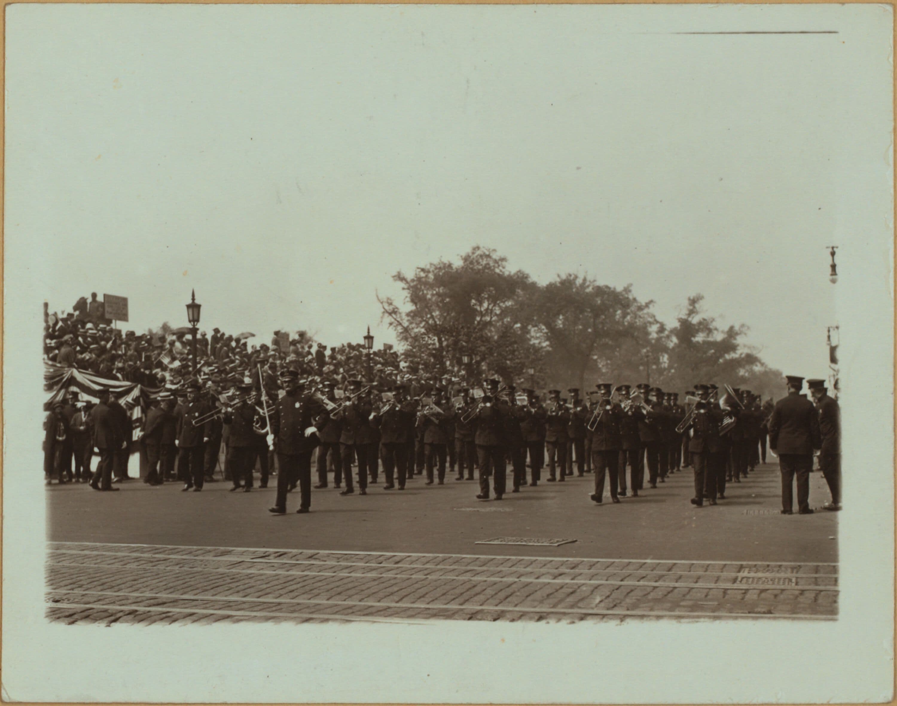 Celebrations - Parades - Municipal events - Miscellaneous.