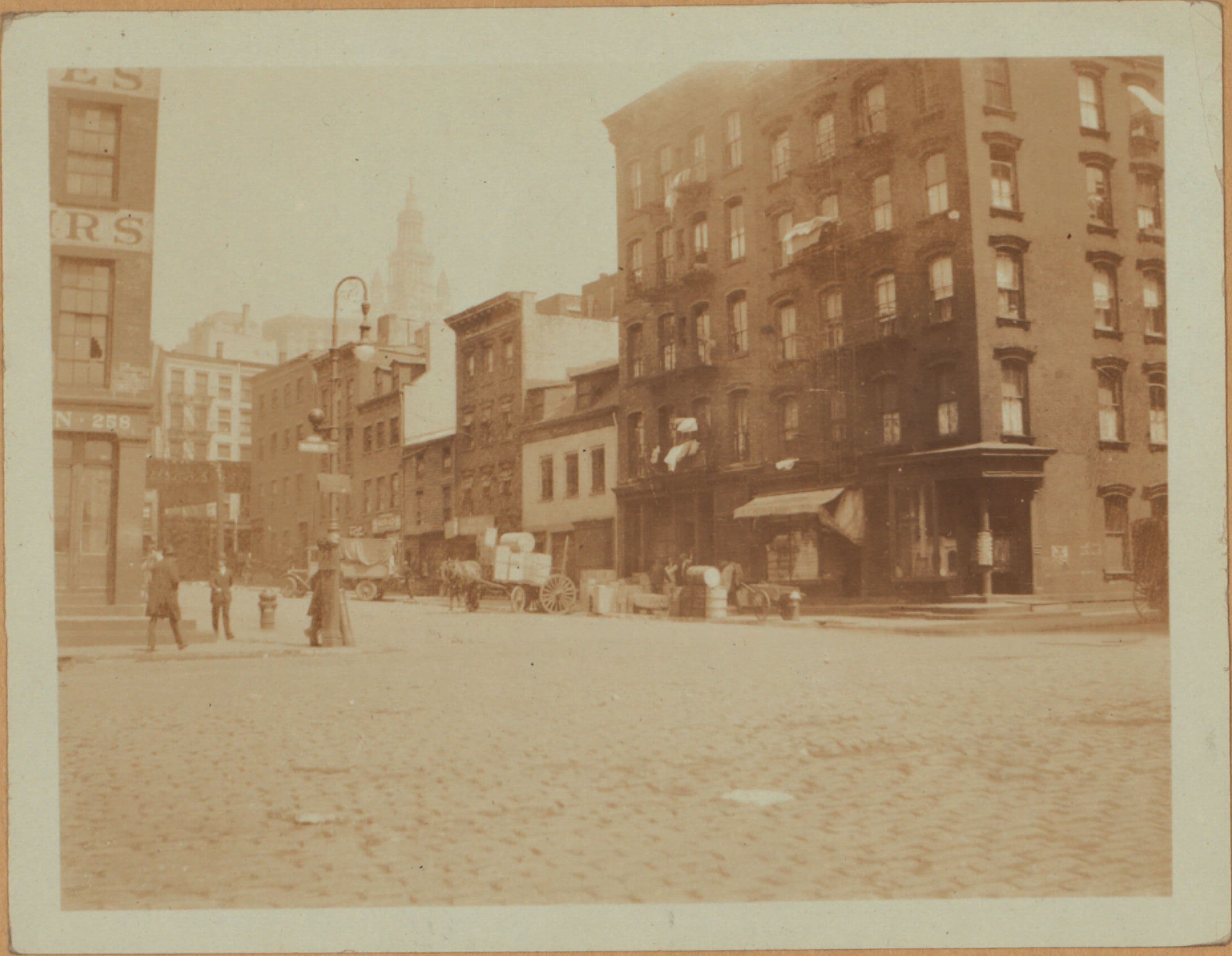 Manhattan: Peck Slip - Pearl Street