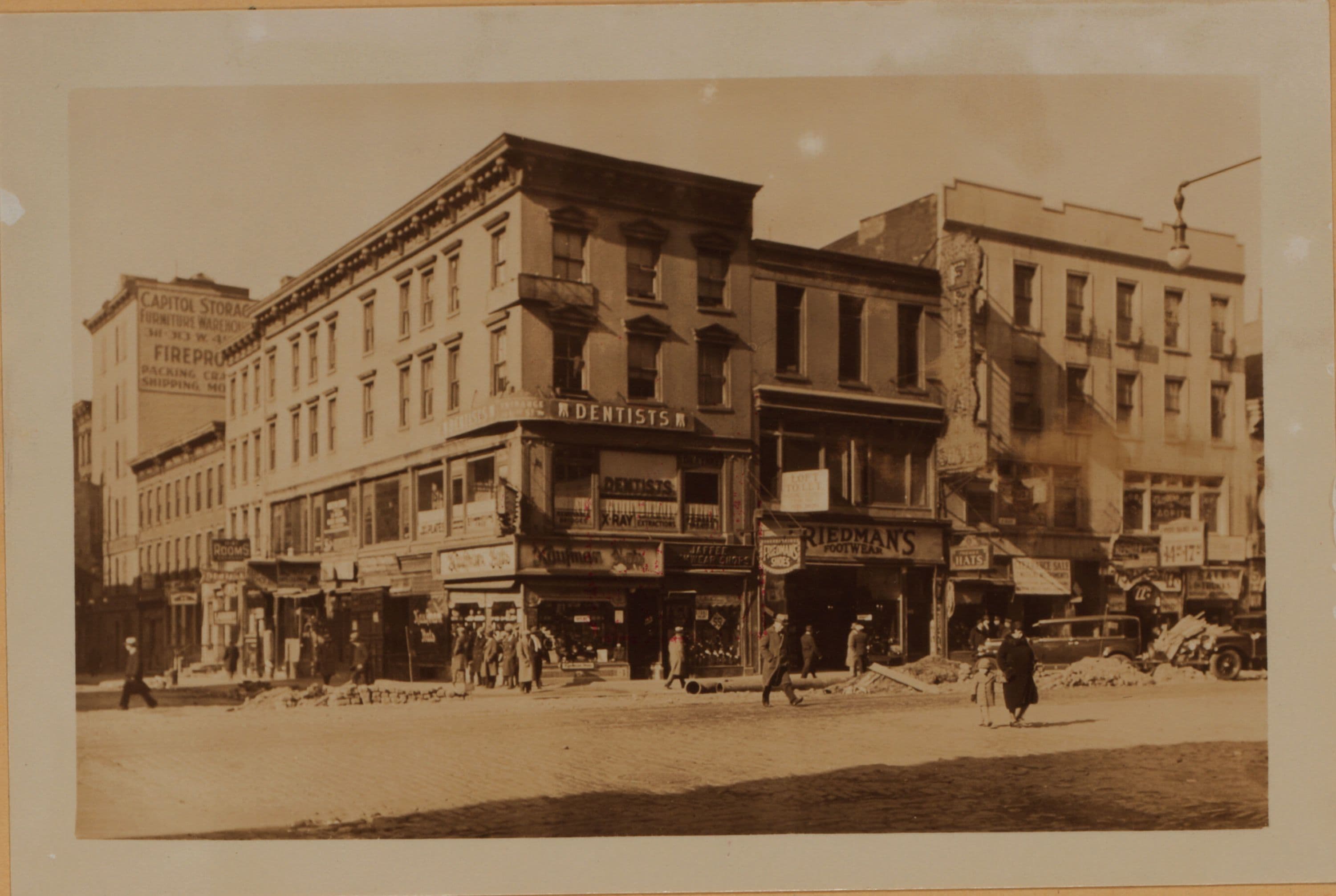 Manhattan: 8th Avenue - 41st Street