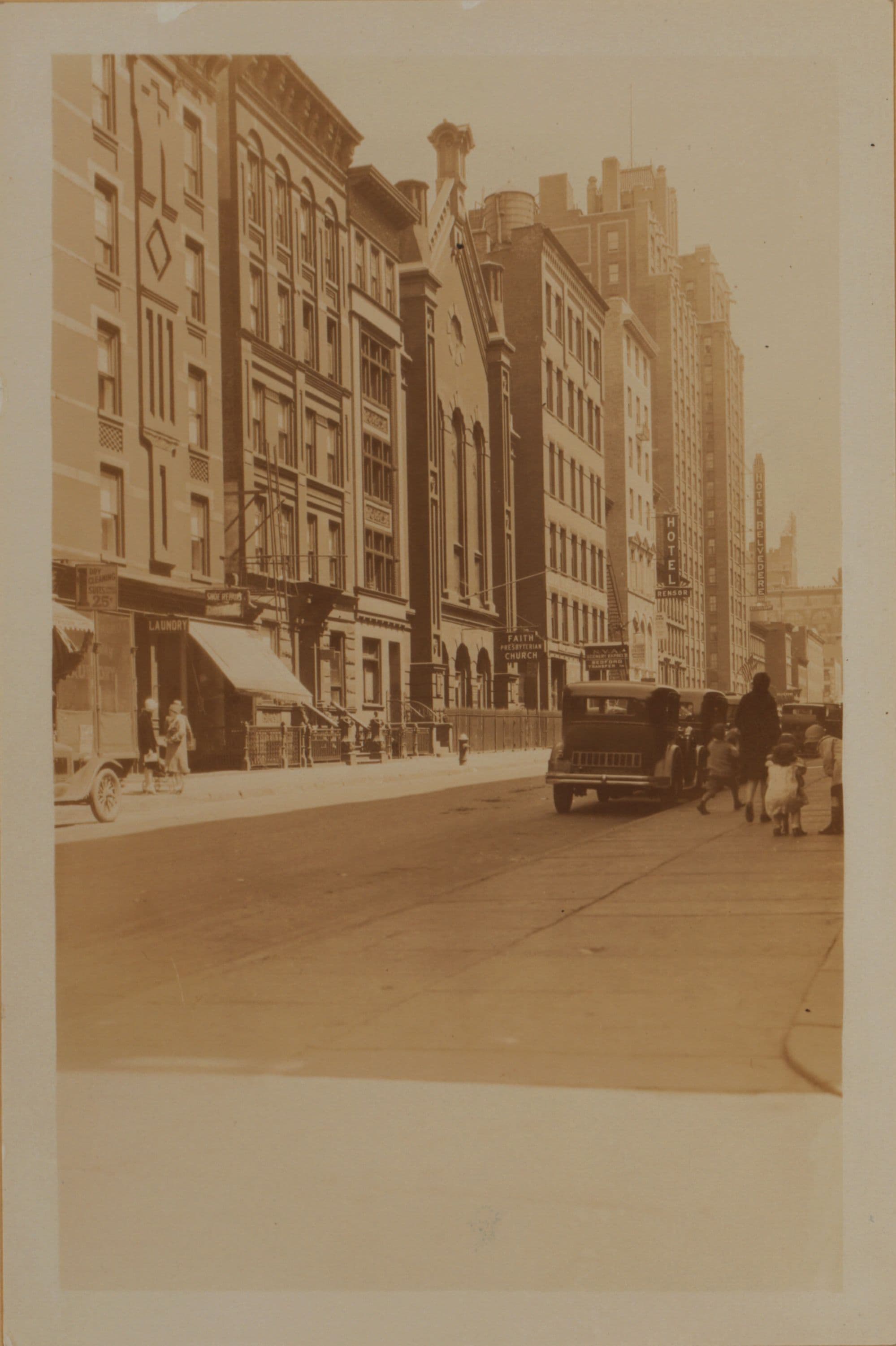 Manhattan: 48th Street (West) - 8th Avenue
