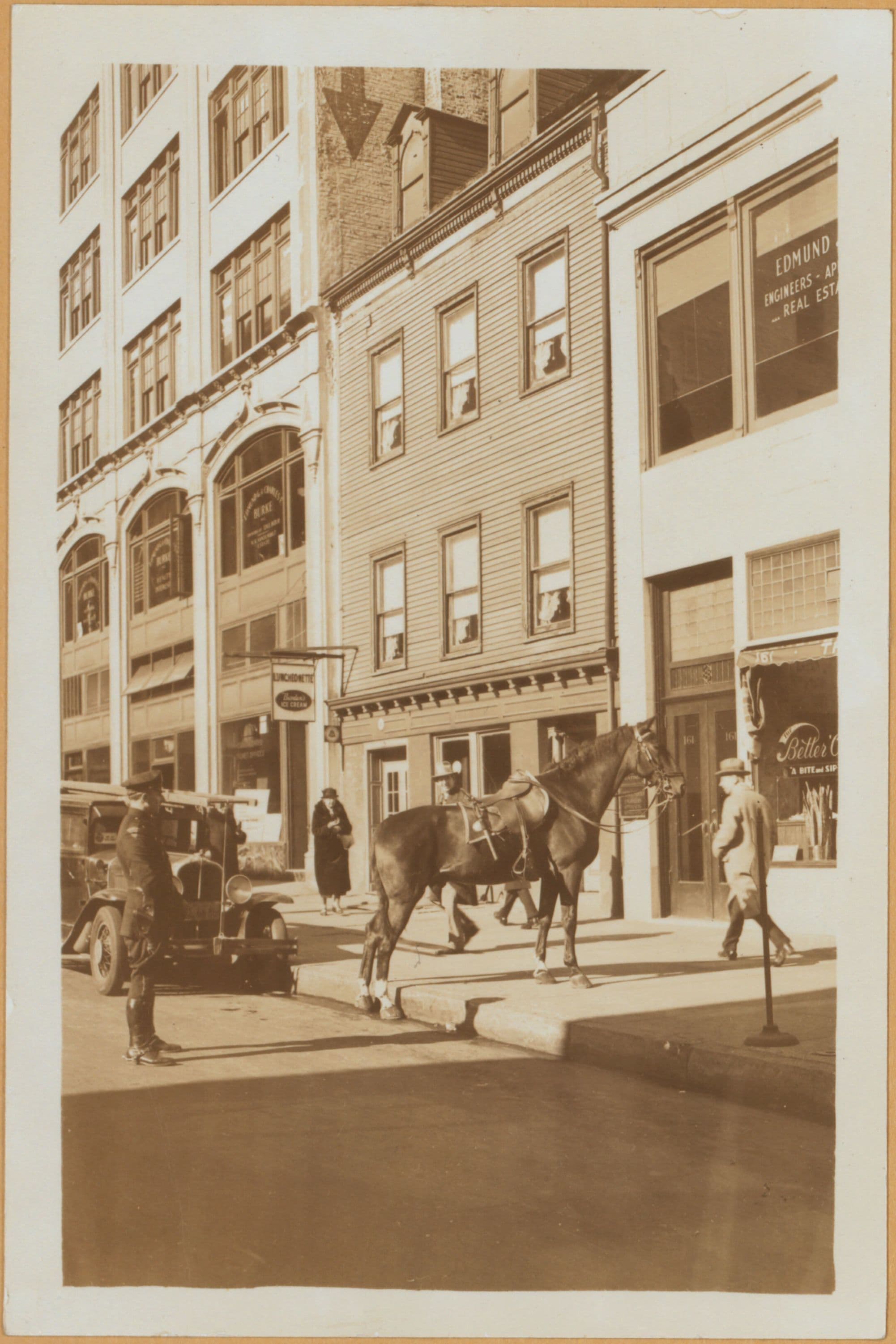 Brooklyn: Pierrepont Street - Fulton Street