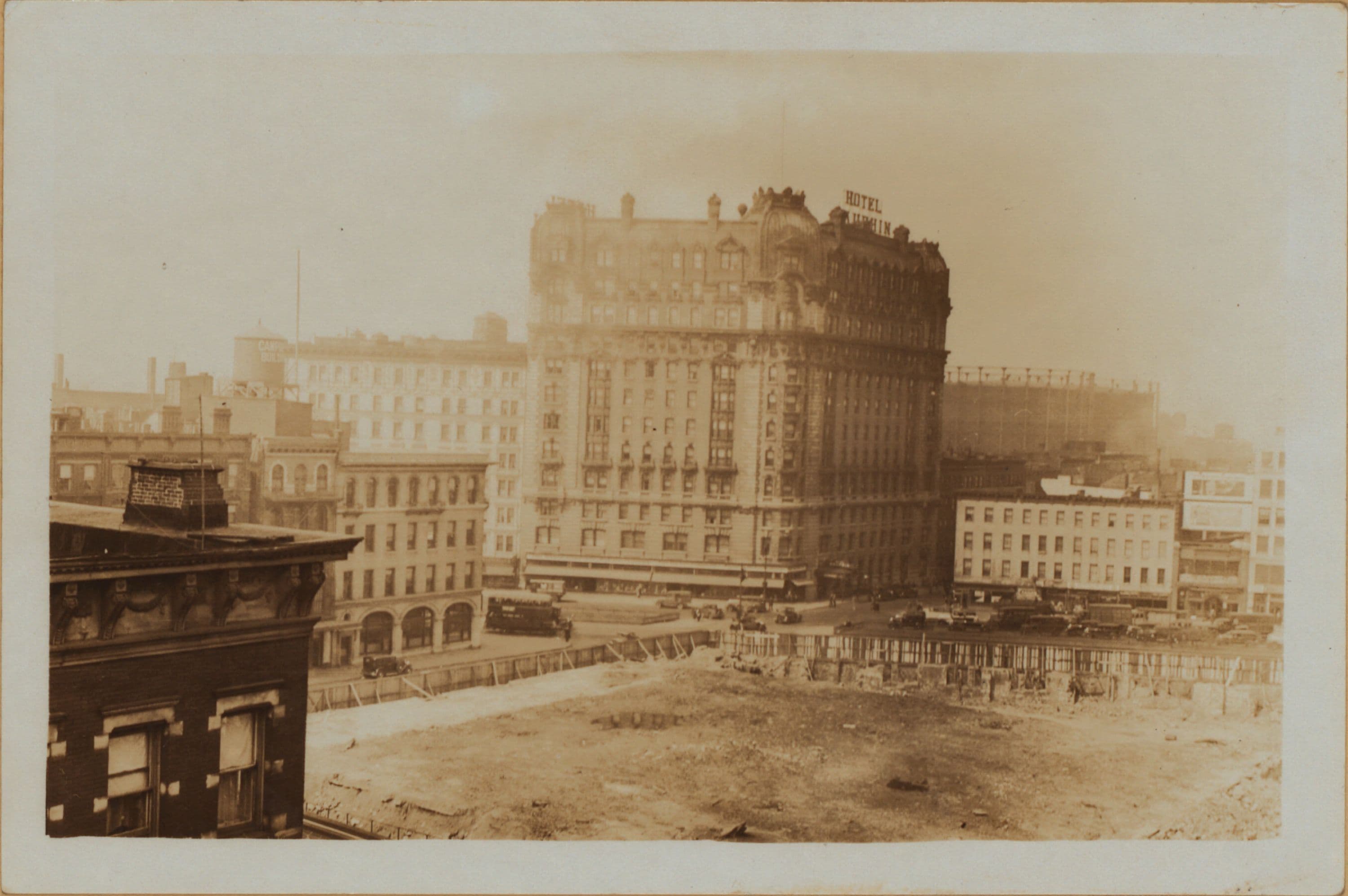 Manhattan: Broadway - 67th Street