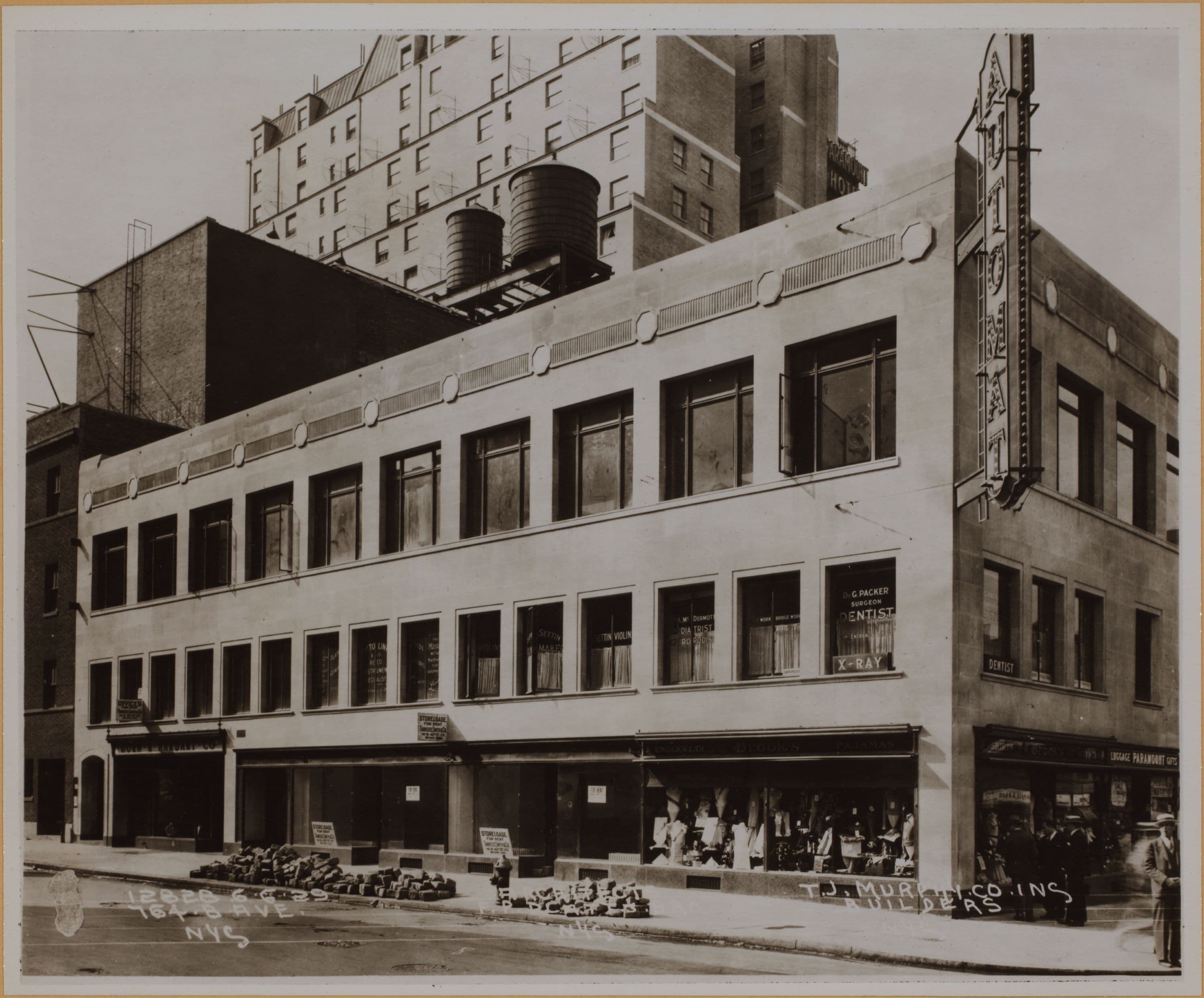 Manhattan: 47th Street (East) - 8th Avenue