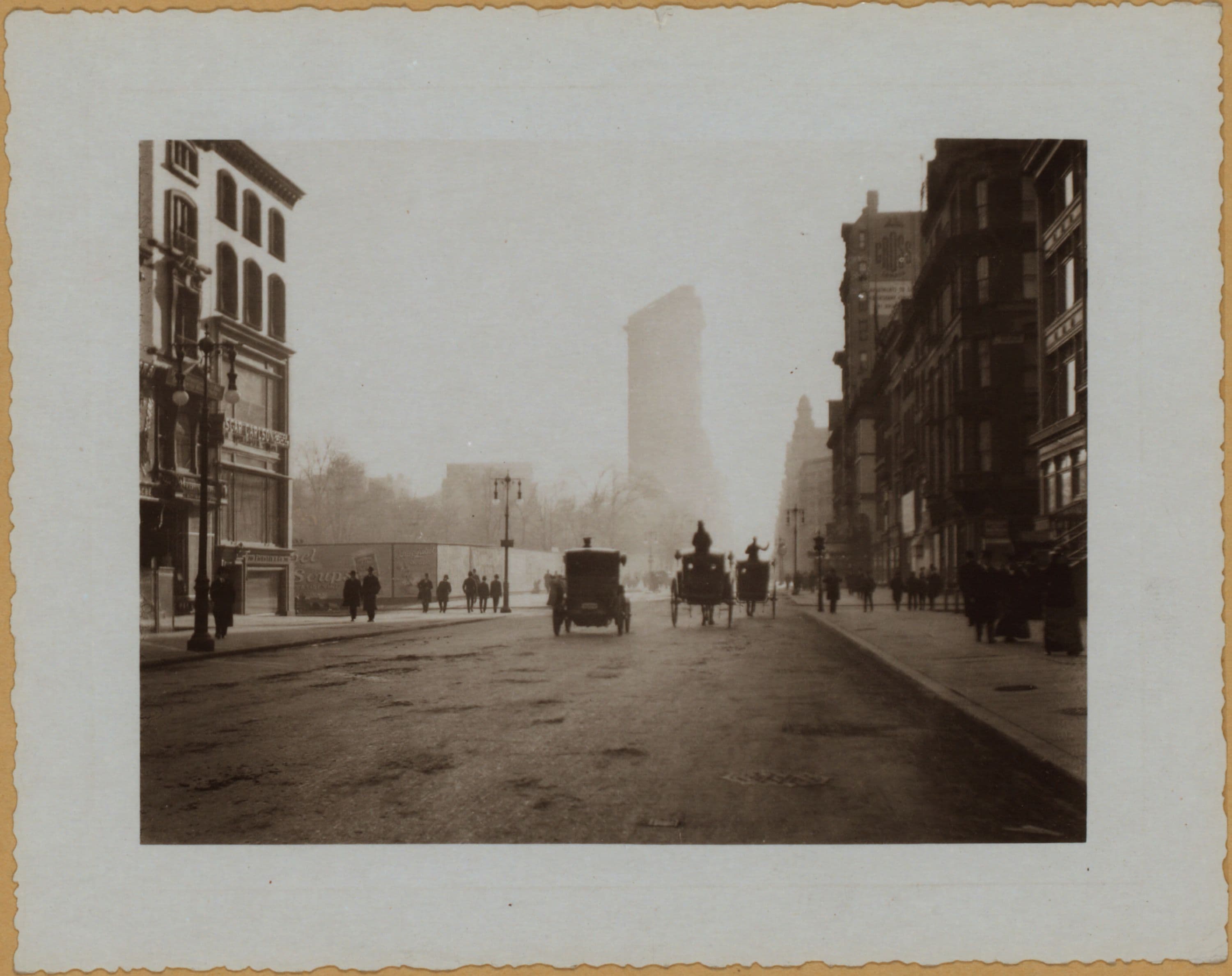Manhattan: 5th Avenue - 27th Street