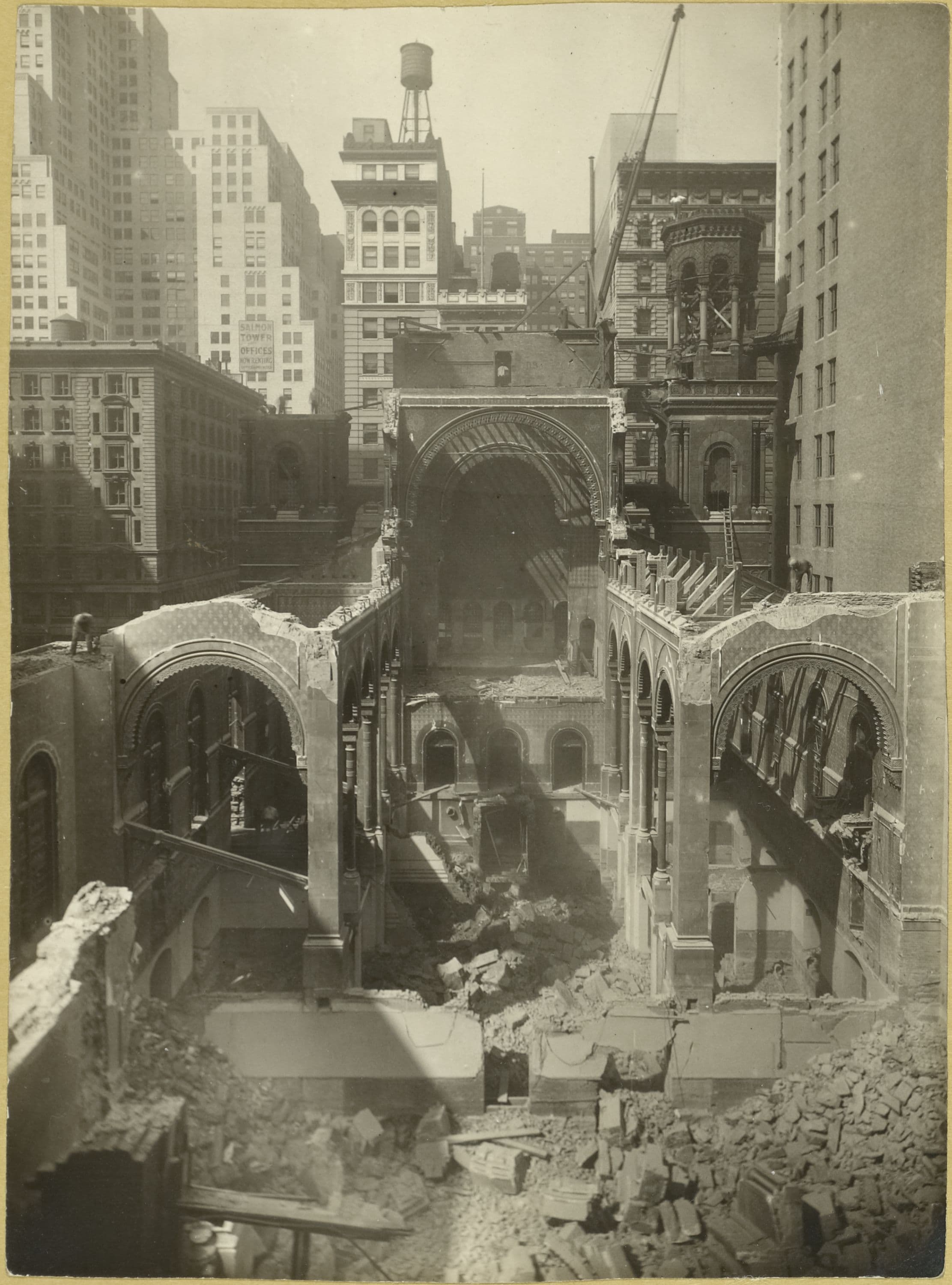 Manhattan: 5th Avenue - 43rd Street, 1927