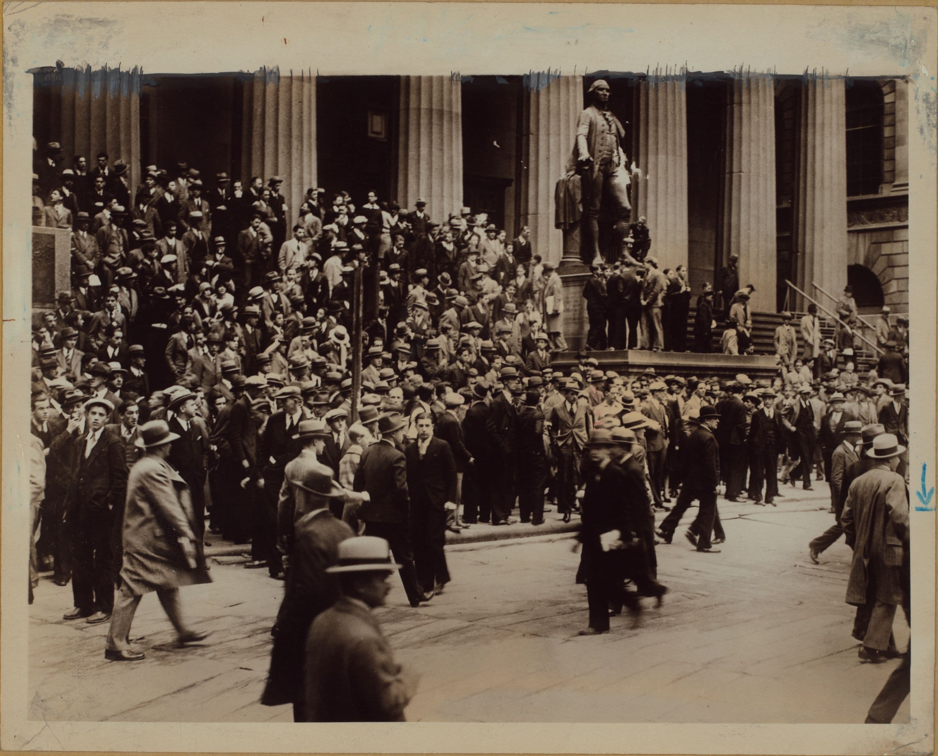 Manhattan: Nassau Street - Wall Street