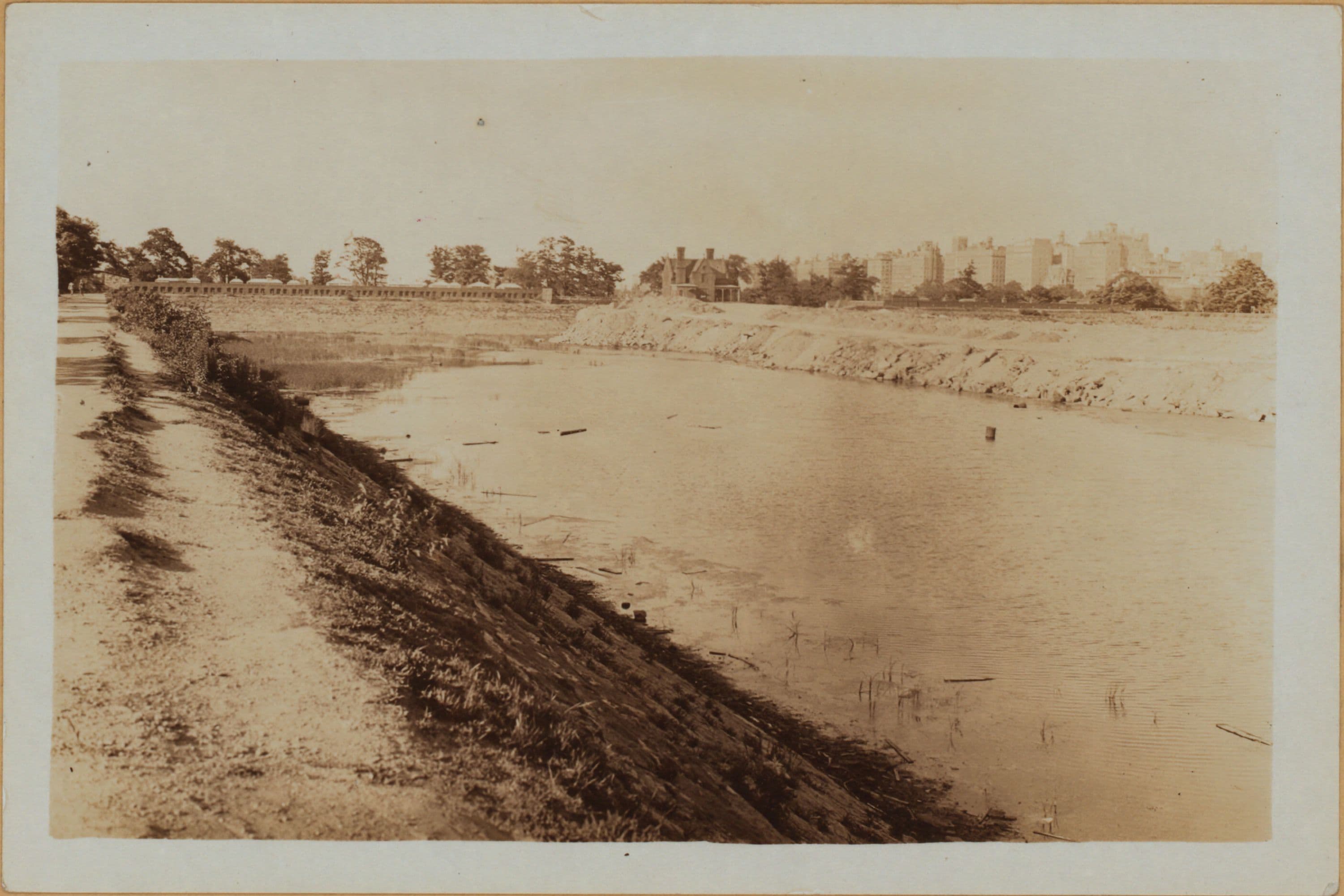 Manhattan: Central Park - Reservoirs - Lower reservoir., 1931