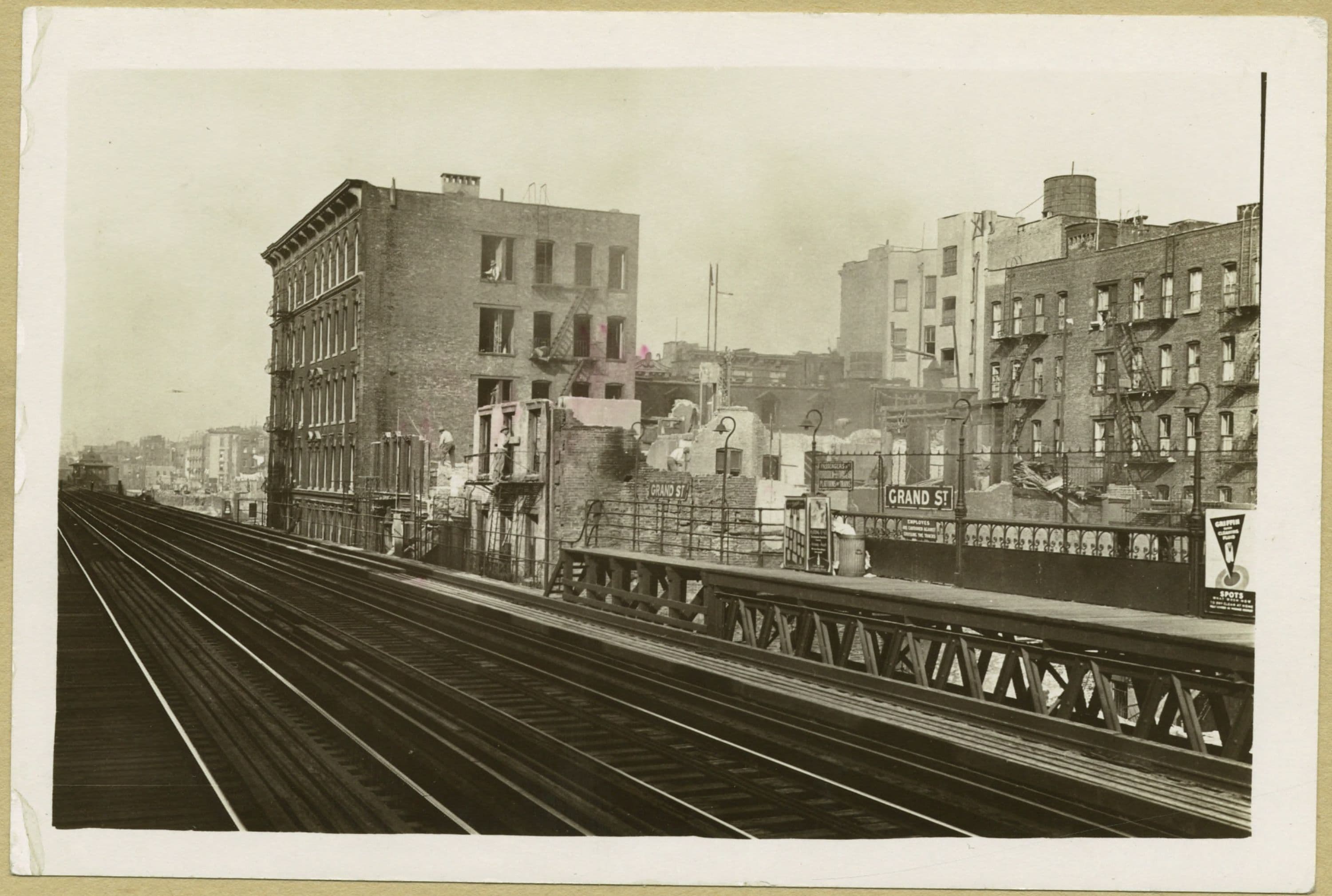 Manhattan: Allen Street - Grand Street