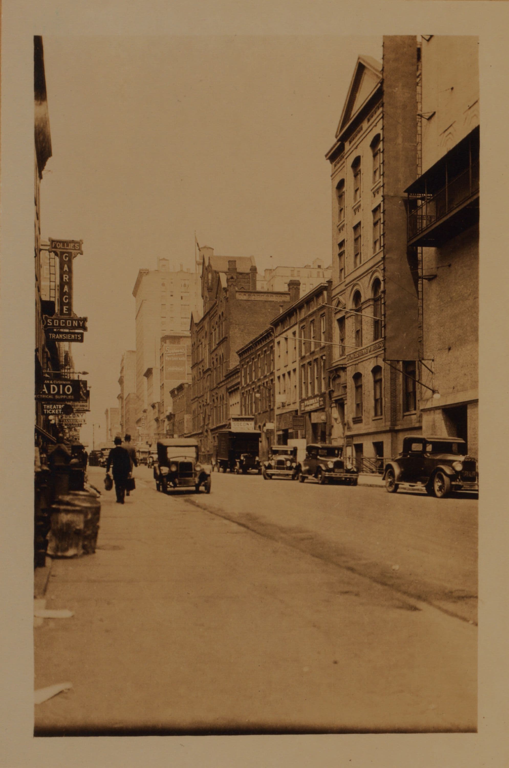 Manhattan: 54th Street - 6th Avenue