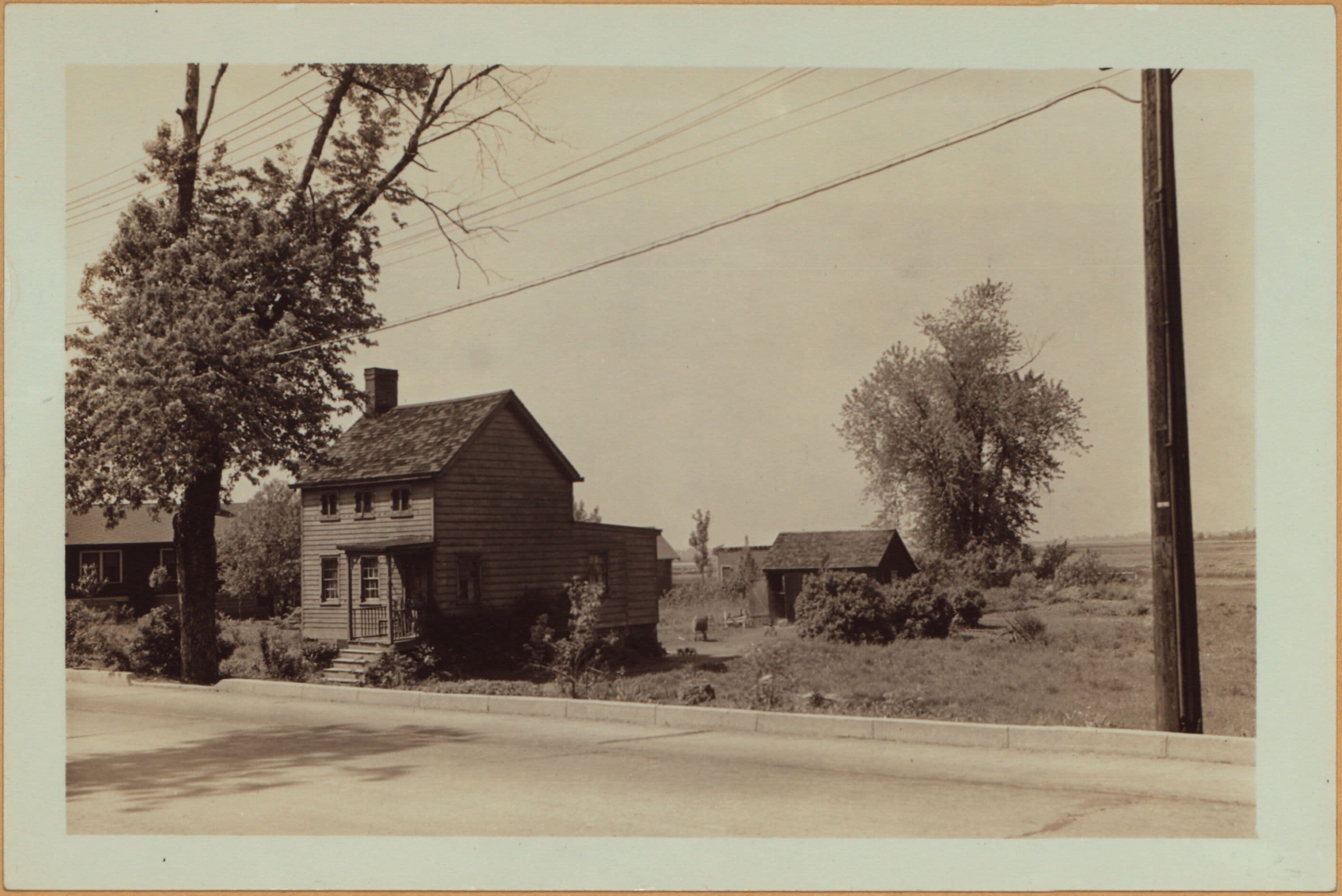 Richmond: Arthur Kill Road - Richmond Avenue