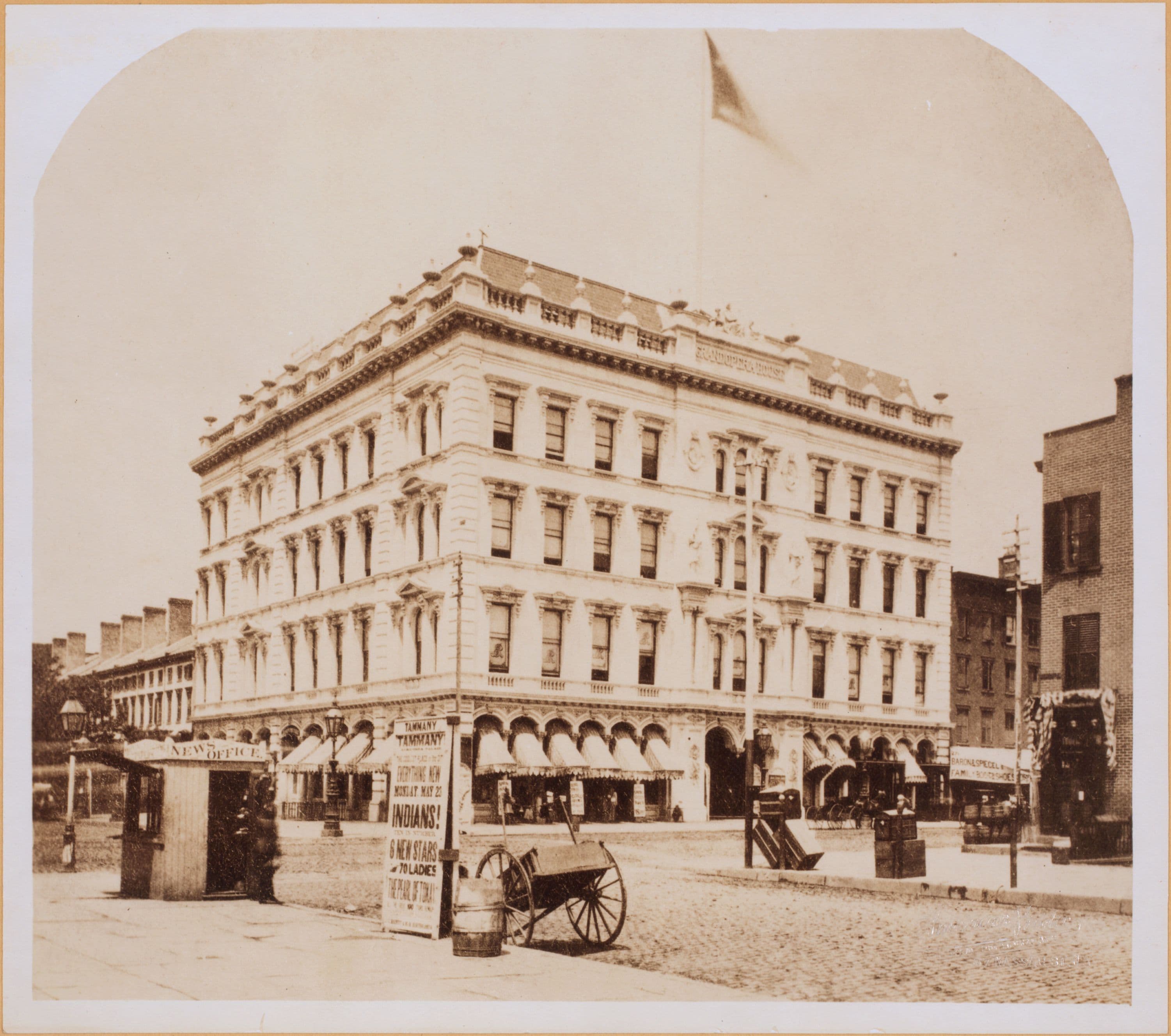 Manhattan: 8th Avenue - 23rd Street (West)