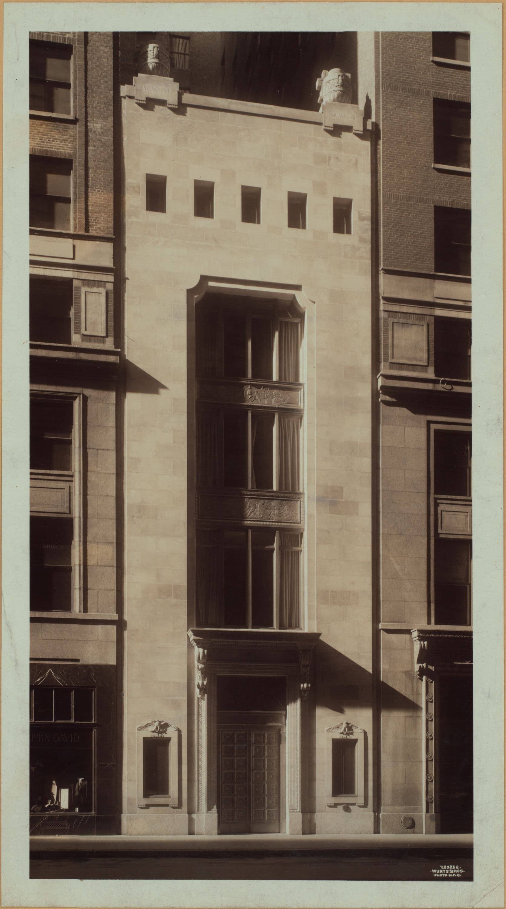 Manhattan: Madison Avenue - 43rd Street (East)