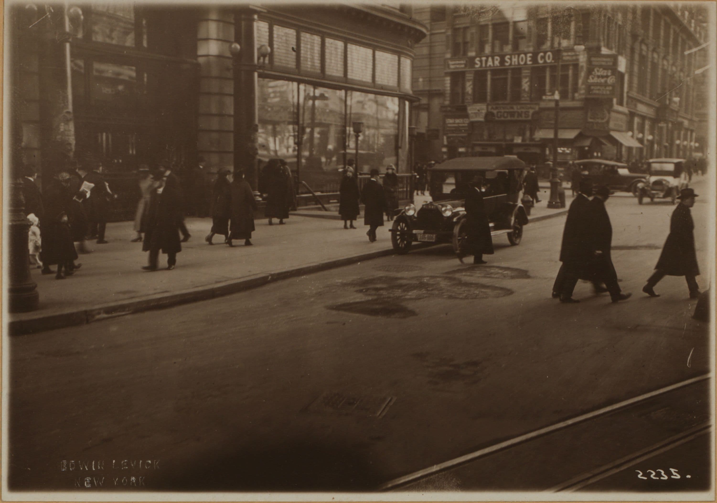 Manhattan: 5th Avenue - 33rd Street