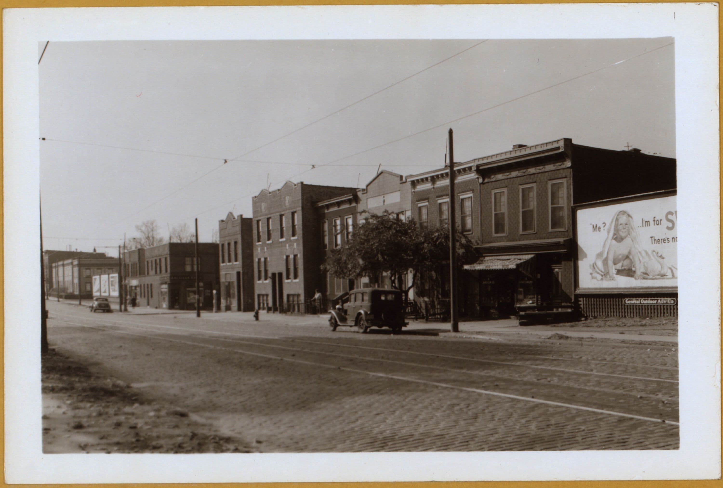 Brooklyn: 5th Avenue - 11th Street