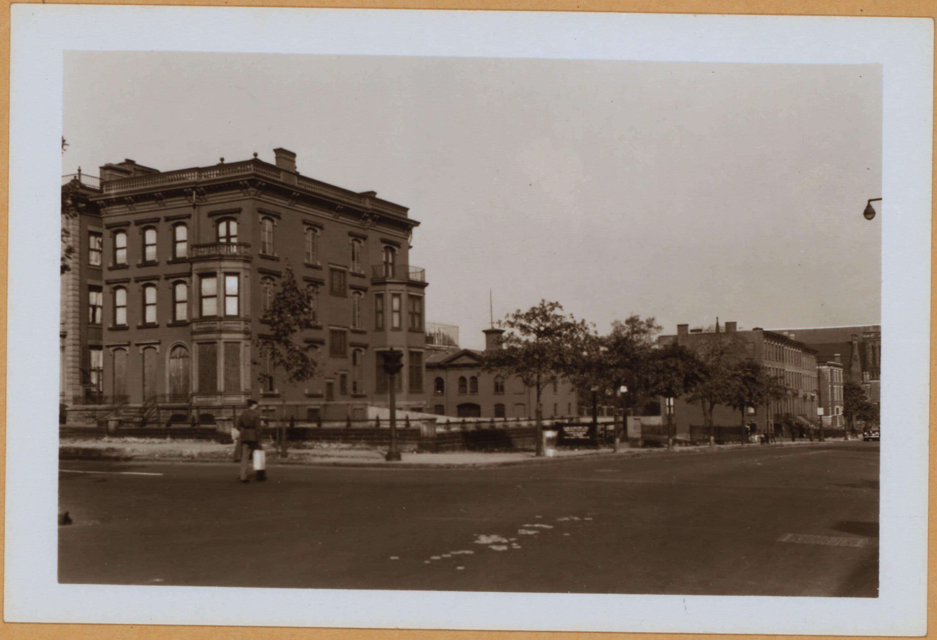 Brooklyn: Clinton Avenue - Lafayette Avenue
