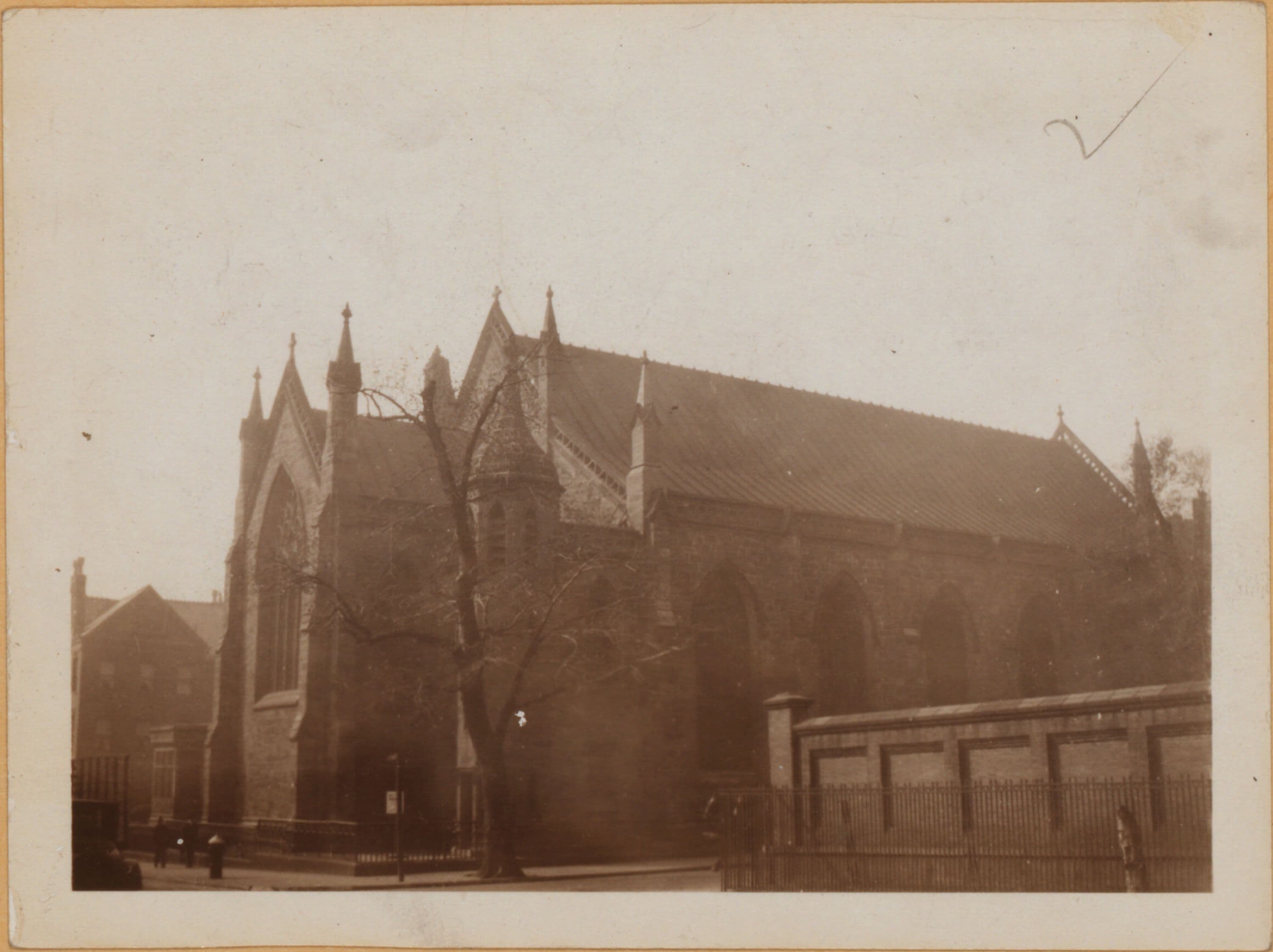 Brooklyn: Hicks Street - Grace Court