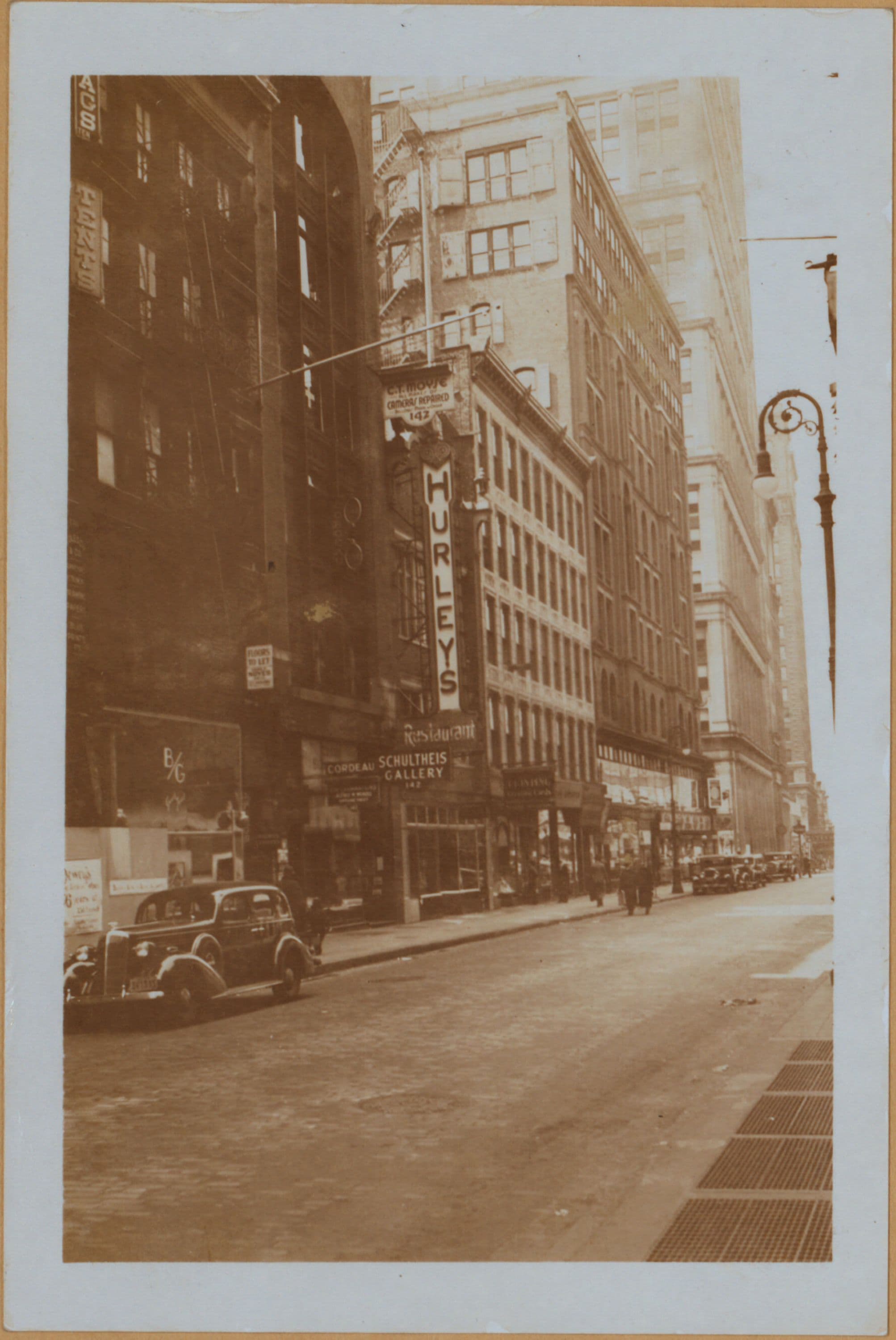 Manhattan: Fulton Street - Nassau Street