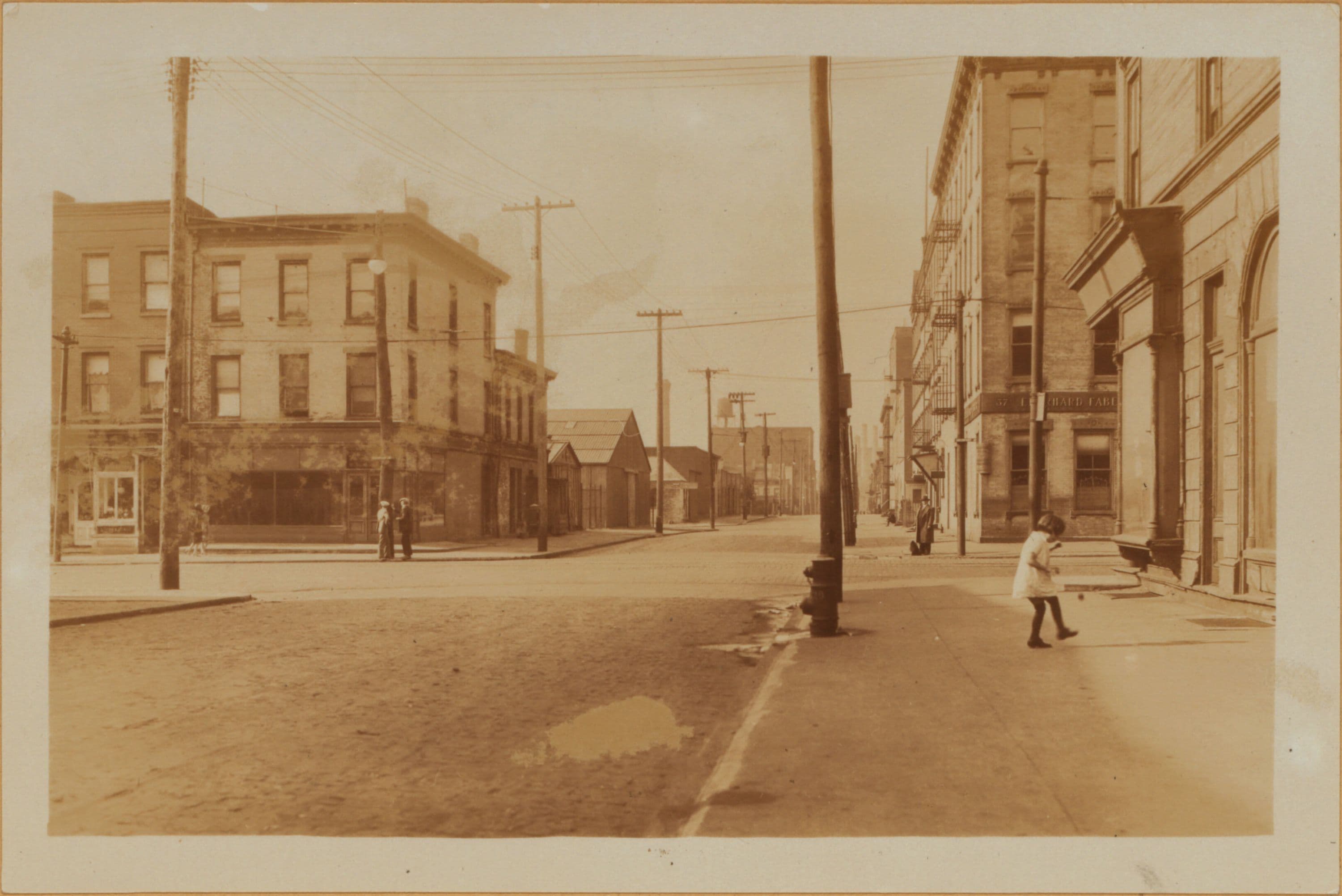 Brooklyn: West St. - Greenpoint Ave.