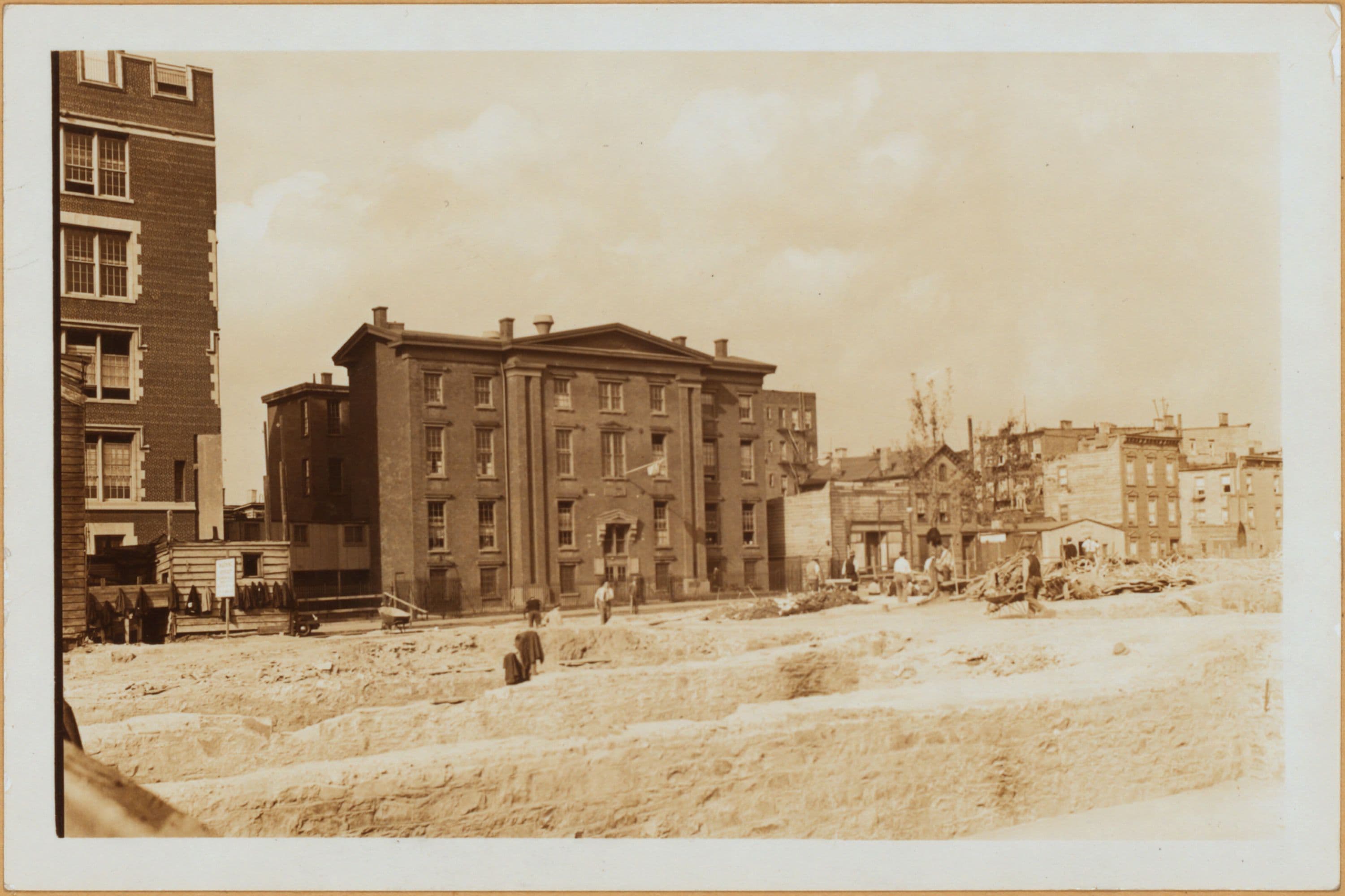 Brooklyn: Maujer Street - Leonard Street