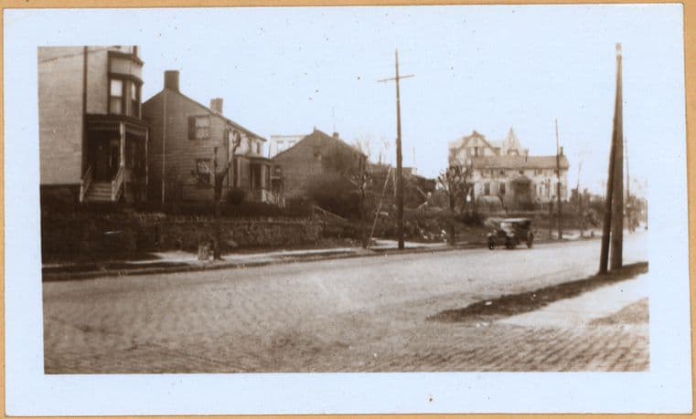 Bronx: West Farms Road - north from near Jennings Street to E. 172nd St.