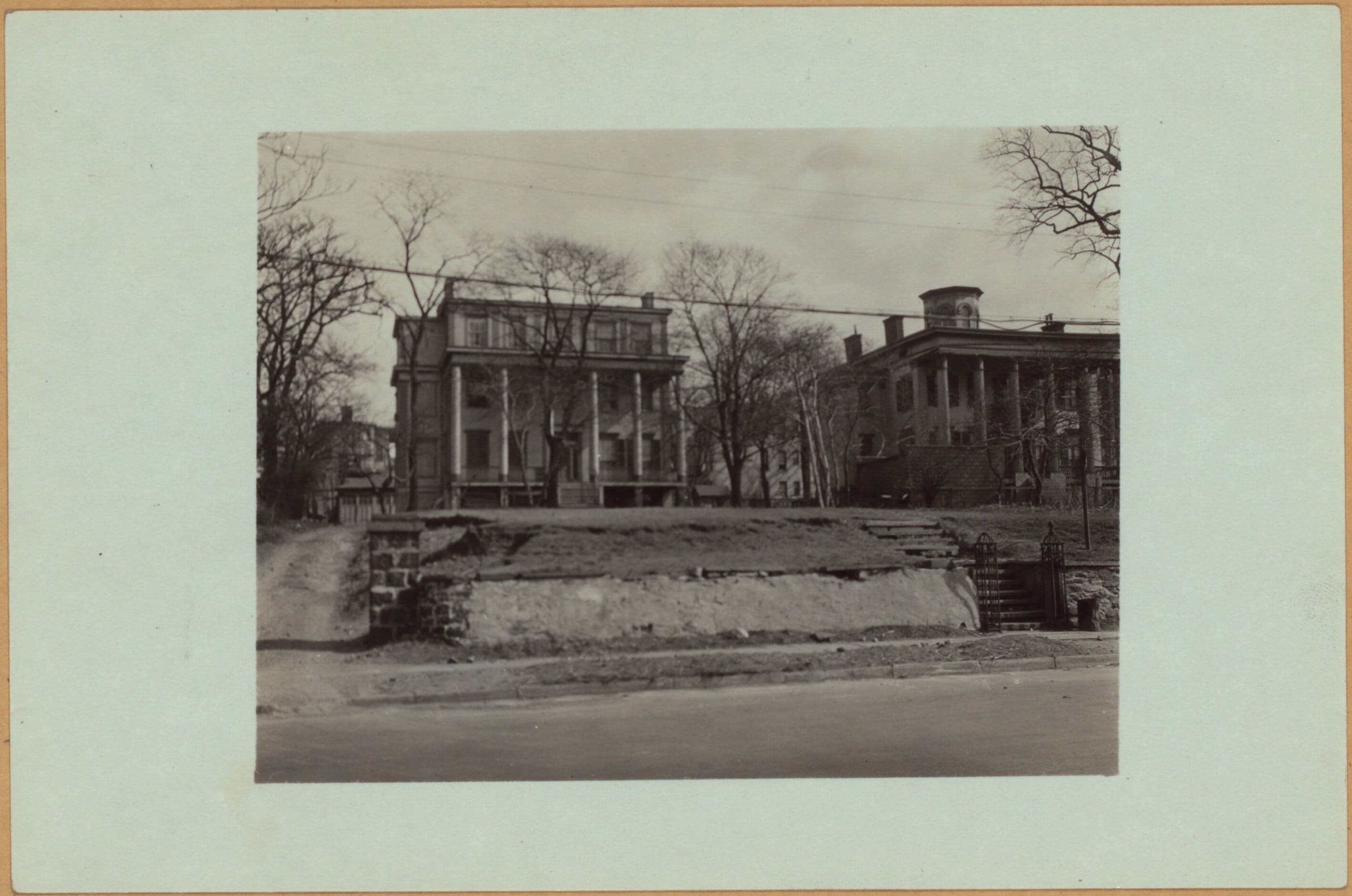 Queens: 4th Street - 27th Avenue