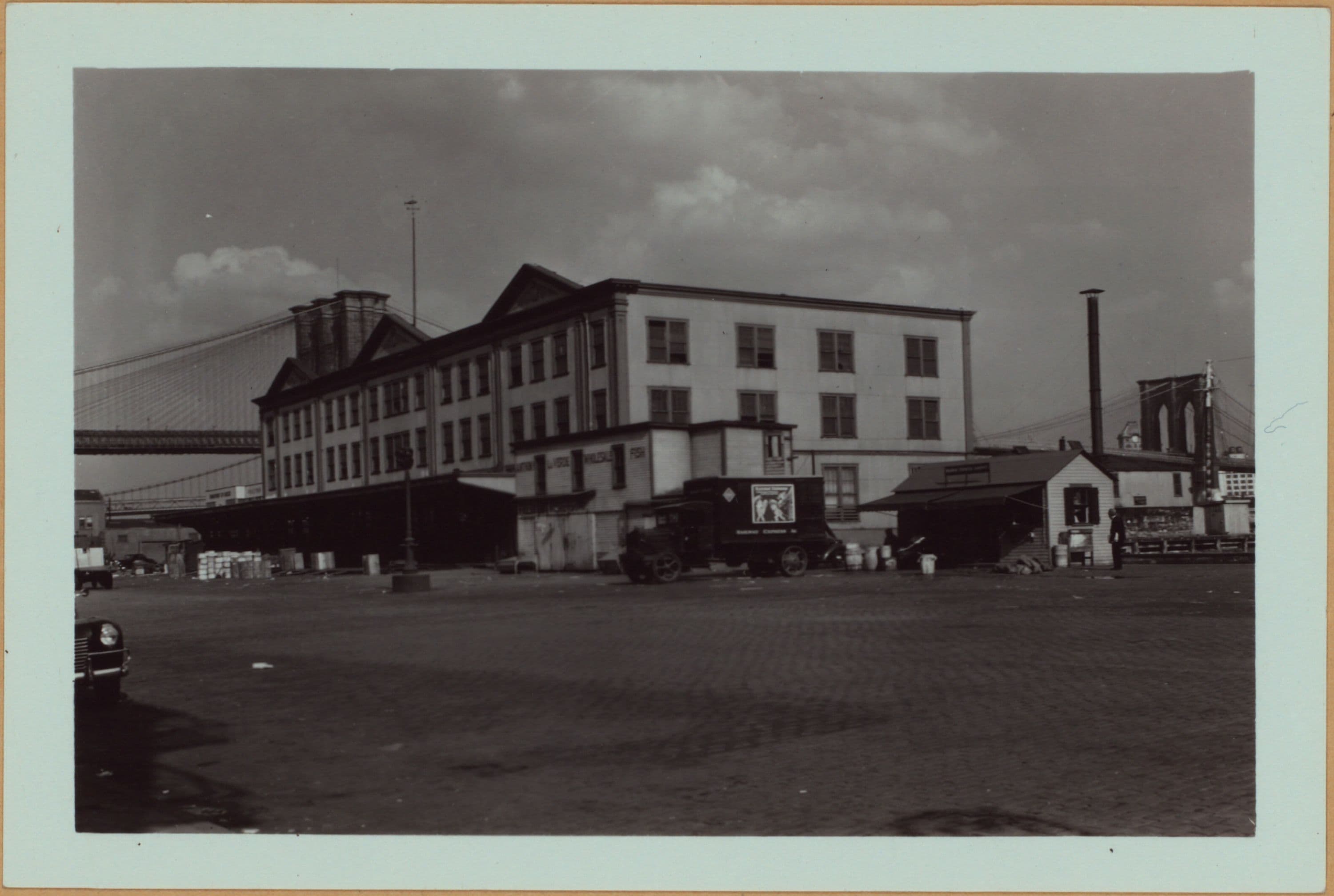 Manhattan: South Street - Fulton Street