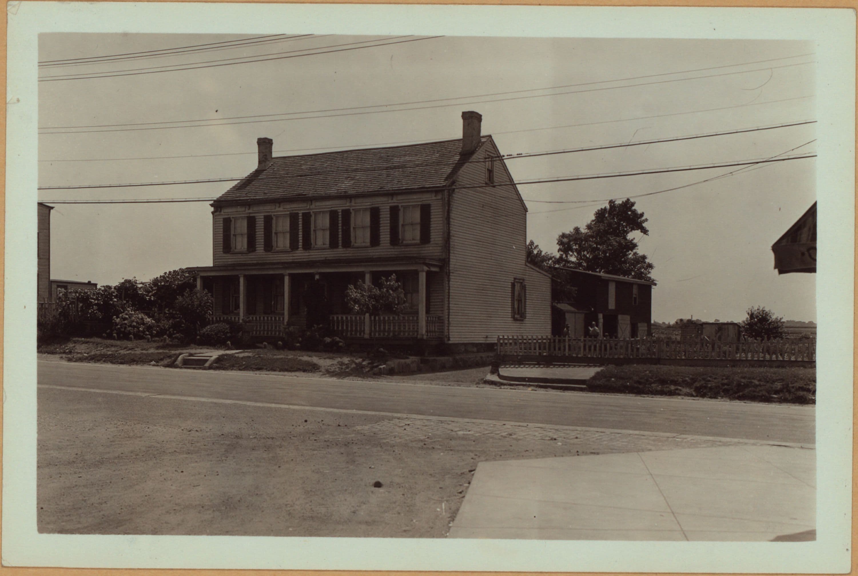Queens: Dry Harbor Road - 63rd Avenue