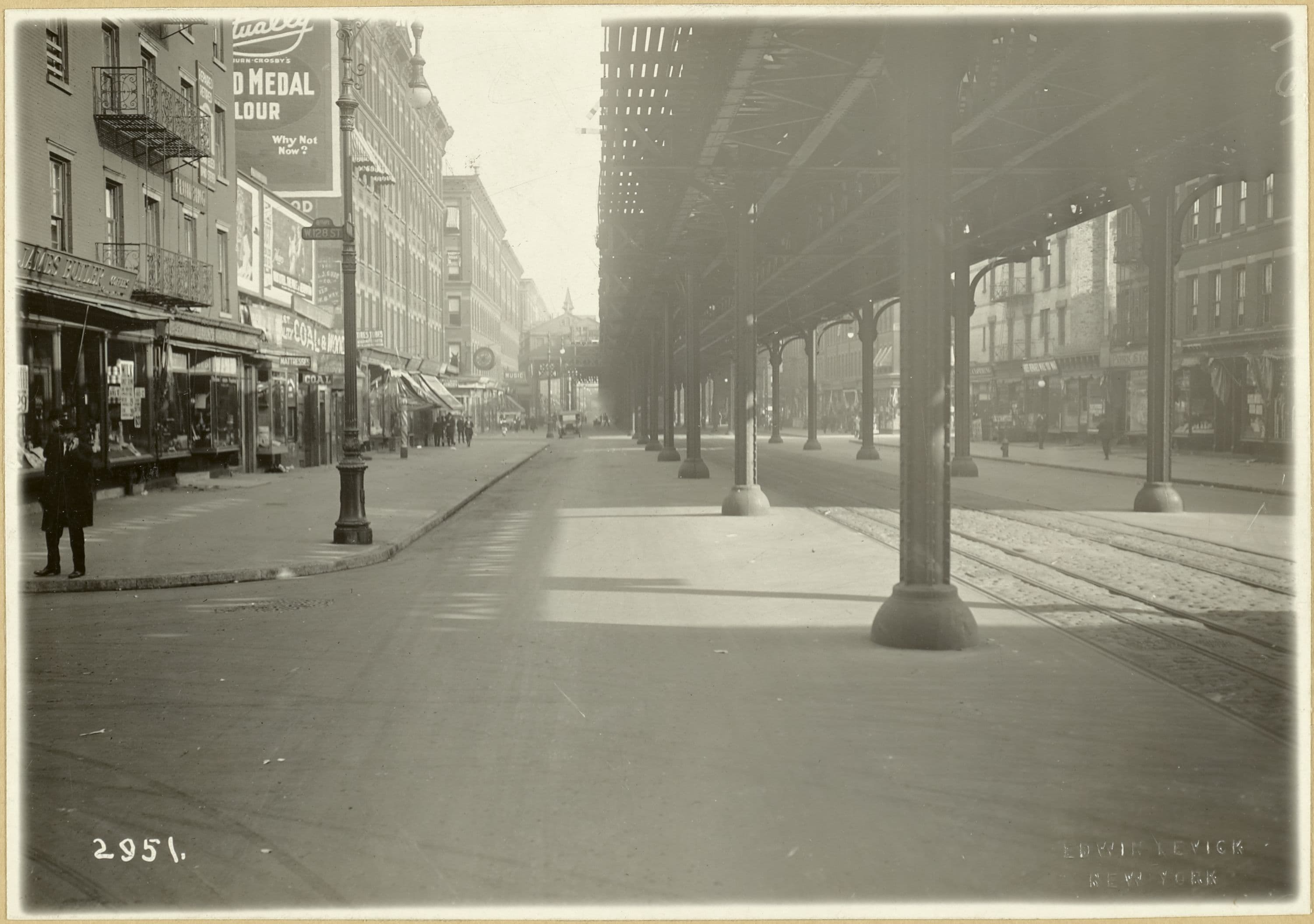Manhattan: 8th Avenue - 128th Street